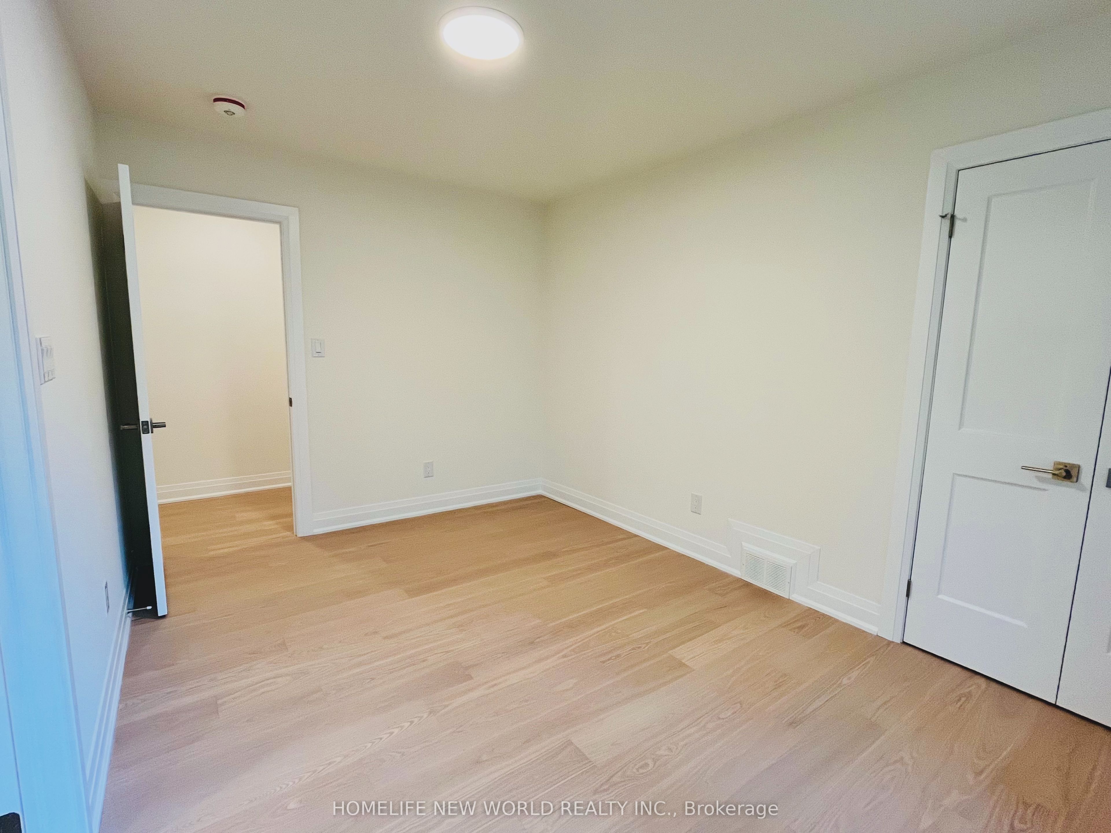 14 Rollscourt Drive Property Photo 20