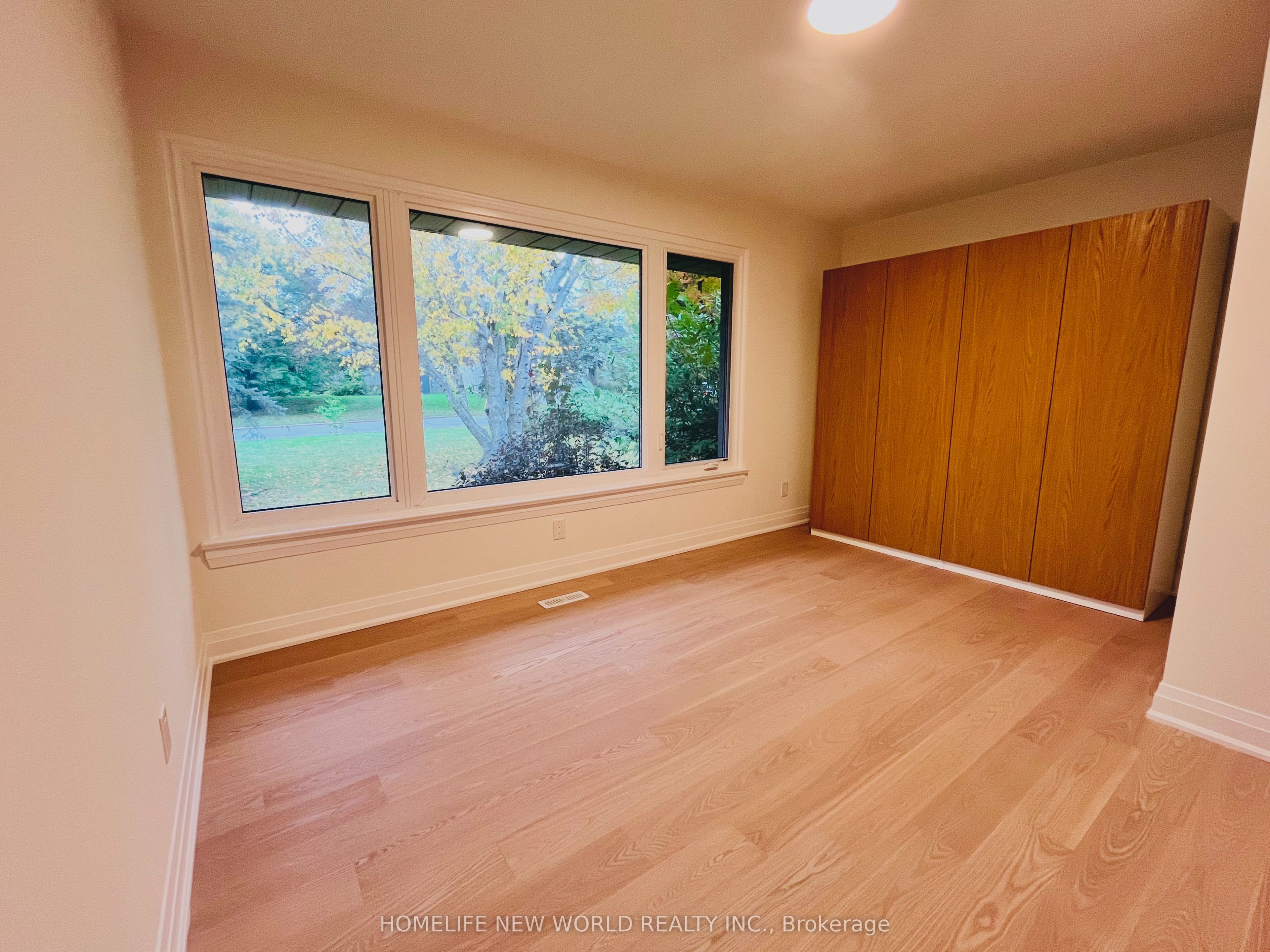 14 Rollscourt Drive Property Photo 21