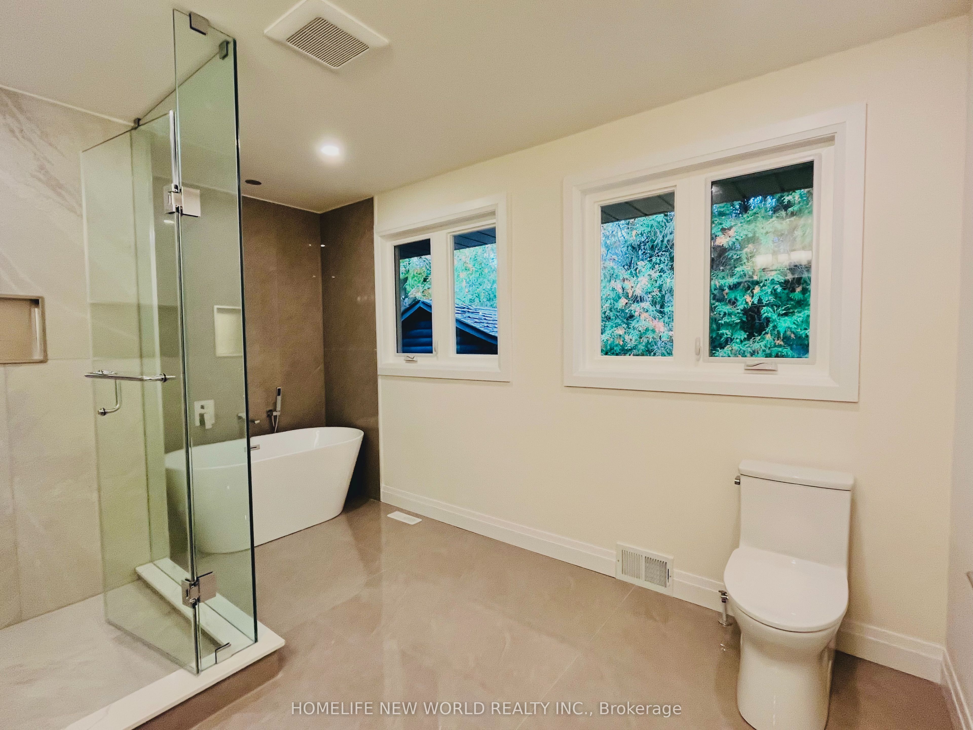 14 Rollscourt Drive Property Photo 28