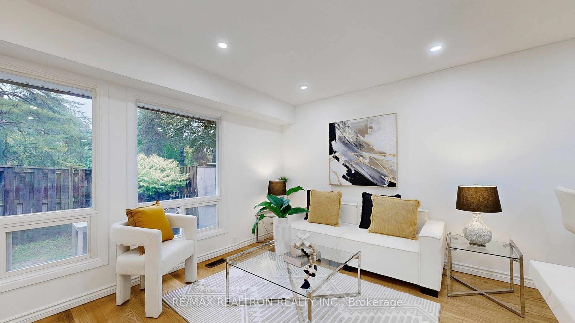 37 Woody Vine Way Property Photo 2