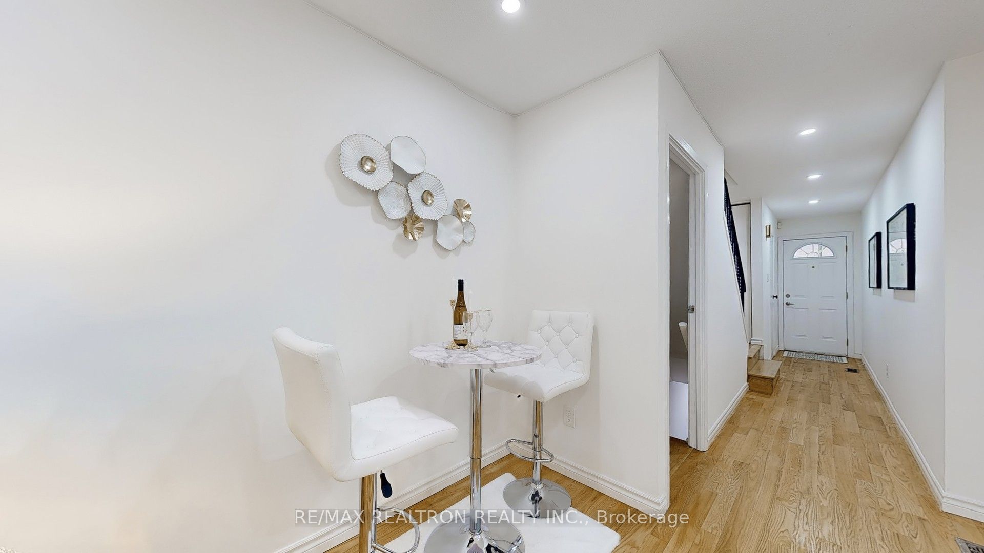 37 Woody Vine Way Property Photo 13