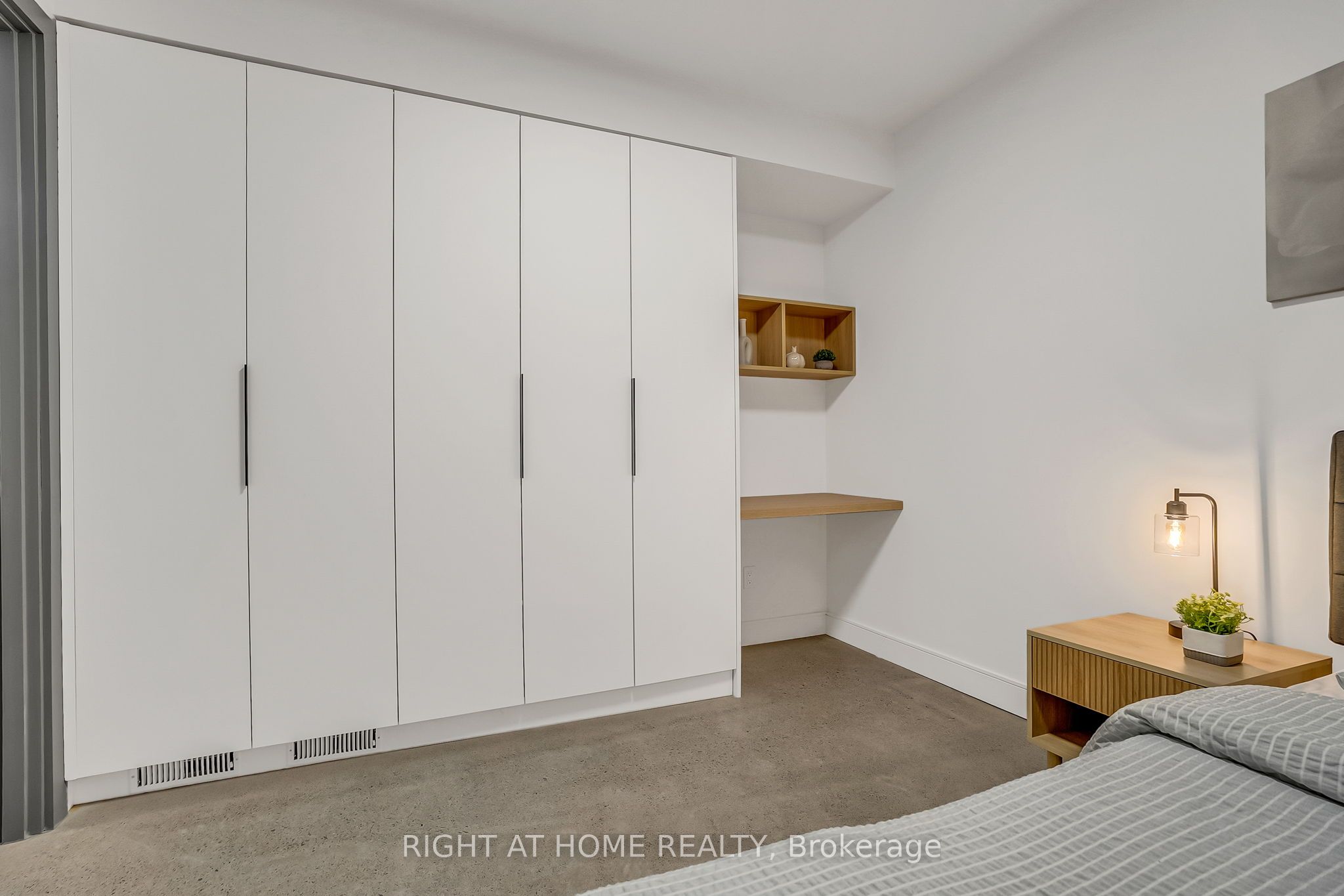 1169 Davenport Road Unit 2 Property Photo 22