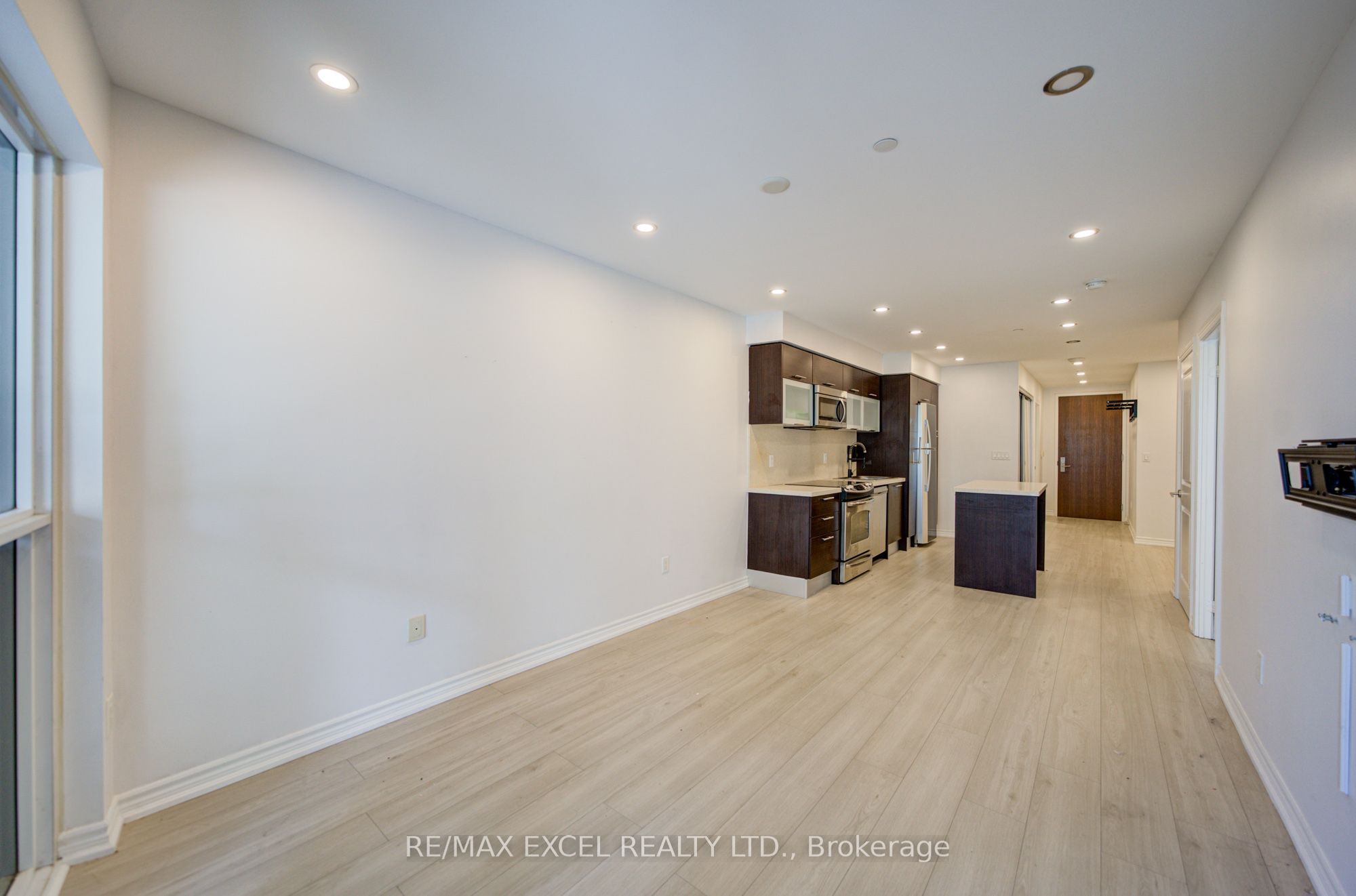 386 Yonge Street 503 Property Photo 29