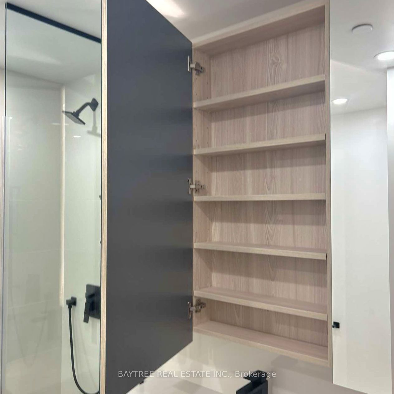 699 Sheppard Avenue E 1015 Property Photo 13