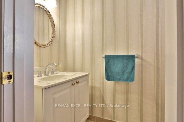 54 Bowerbank Drive Property Photo 5