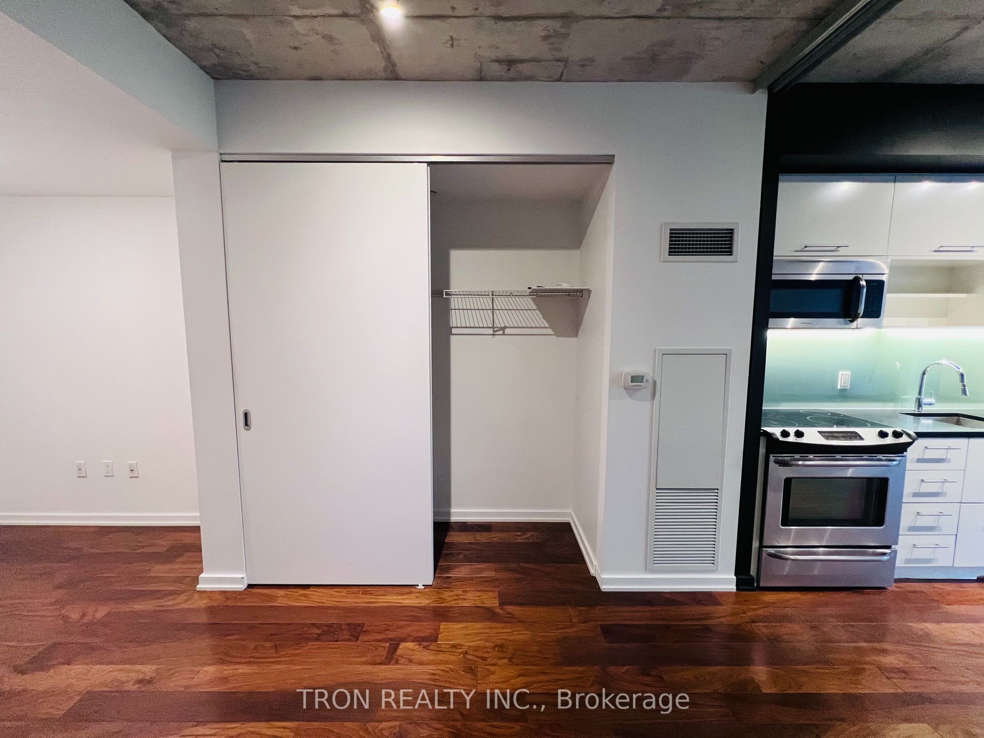 47 Lower River Street 526 Property Photo 8