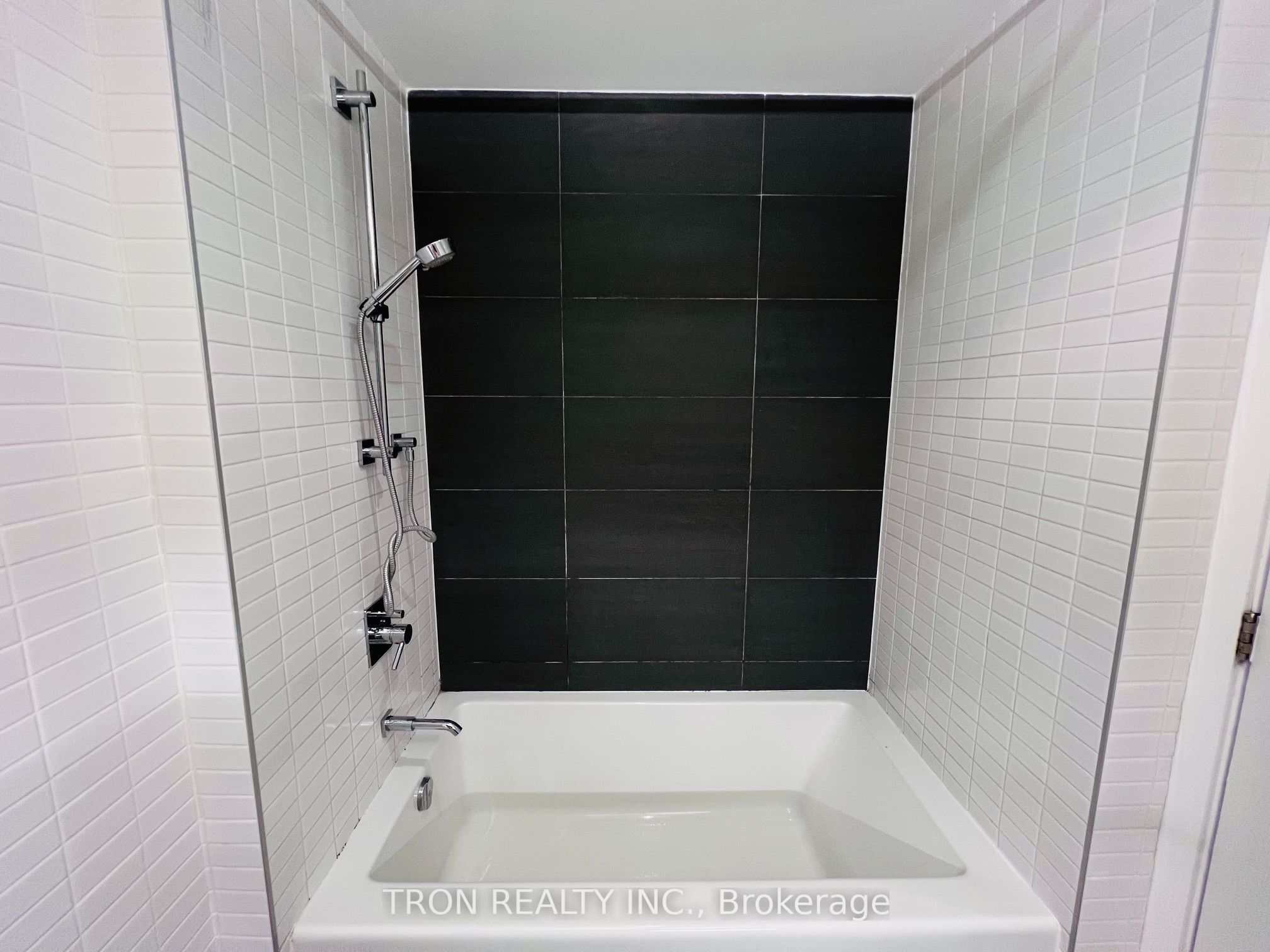 47 Lower River Street 526 Property Photo 15