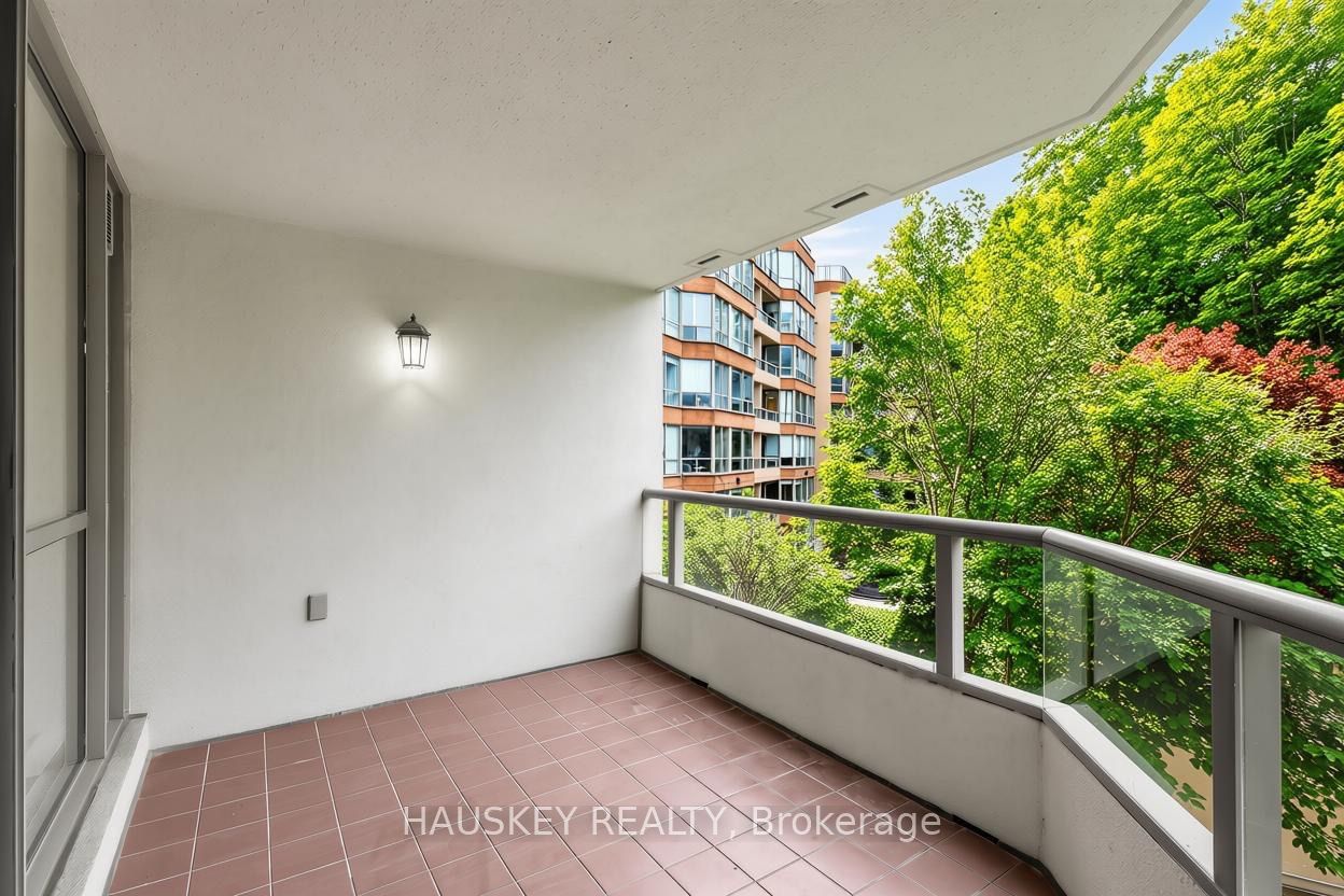 3800 Yonge Street 402 Property Photo 14