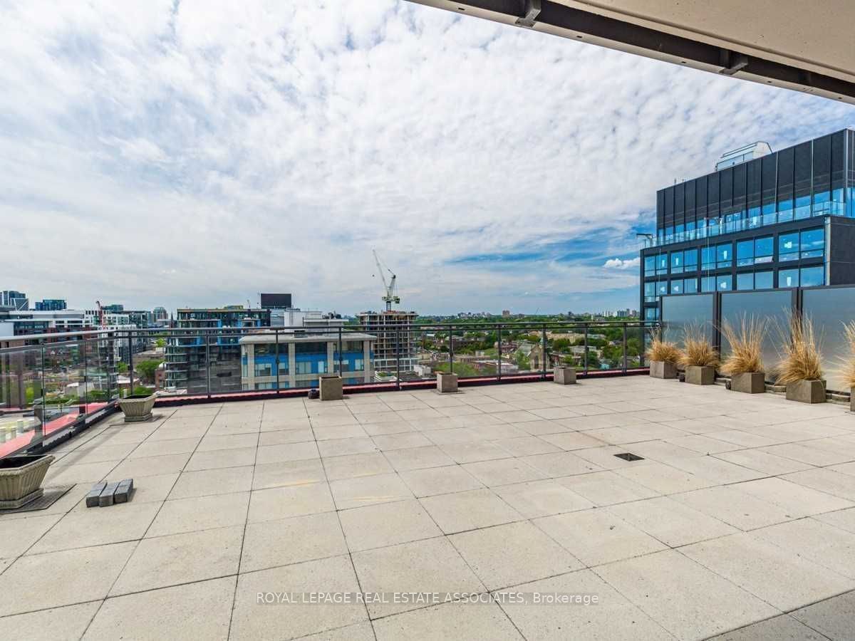 435 Richmond Street W 405 Property Photo 12