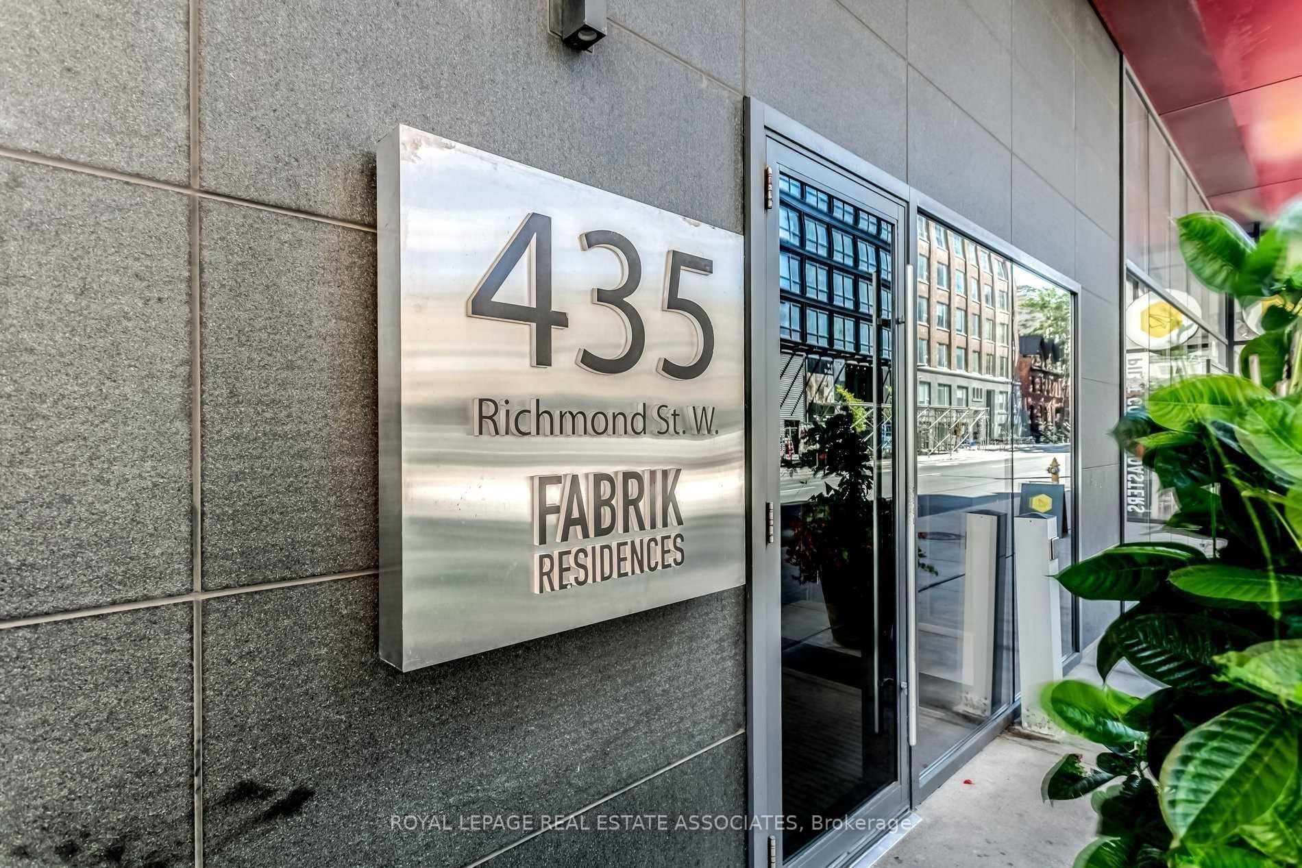 435 Richmond Street W 405 Property Photo 16