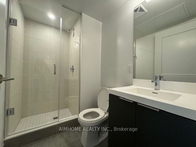 8 Widmer Street 1212 Property Photo 10