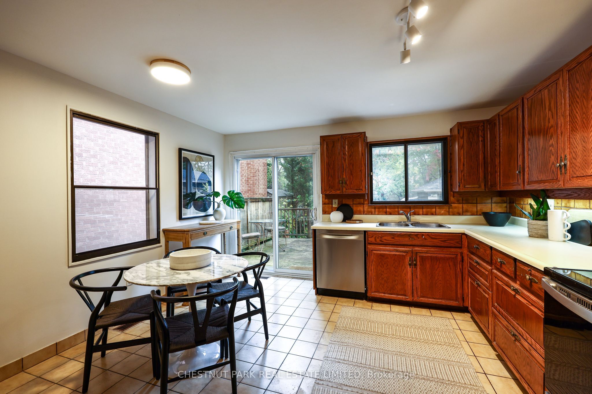 714 Merton Street Property Photo 18