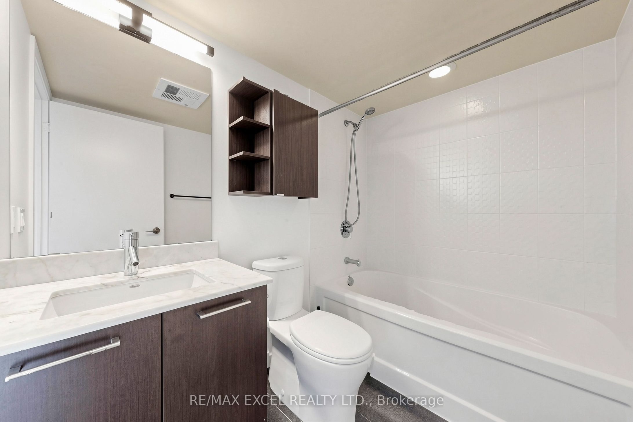 78 Tecumseth Street 1109 Property Photo 26