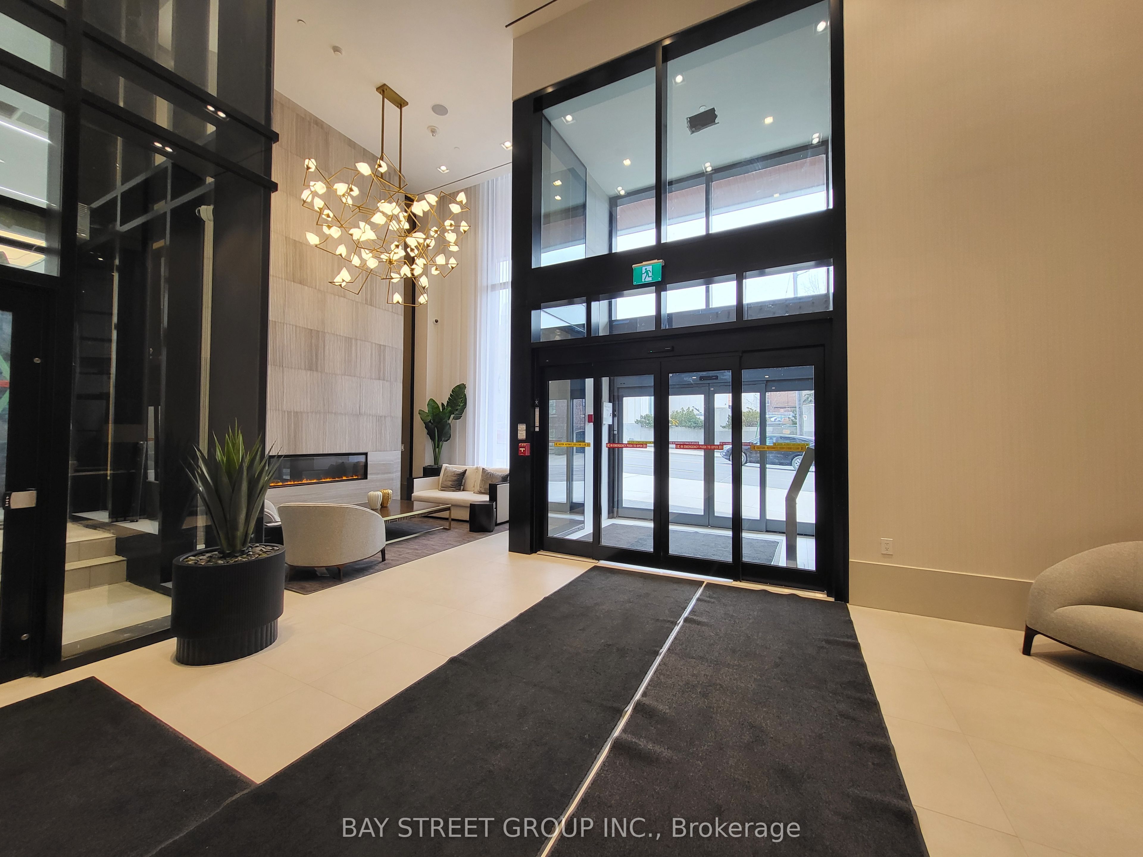 2020 Bathurst Street 1222 Property Photo 4