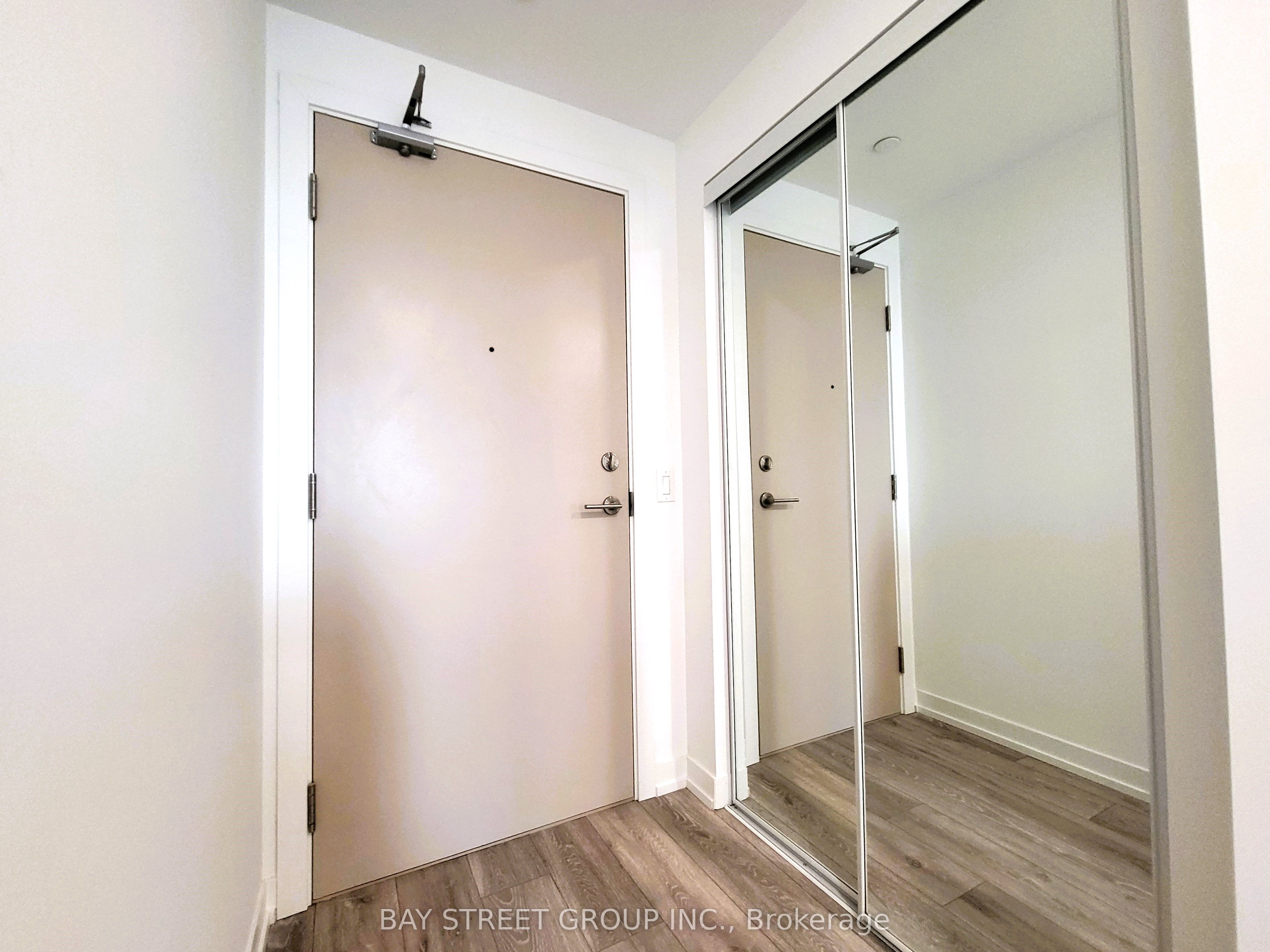 2020 Bathurst Street 1222 Property Photo 7