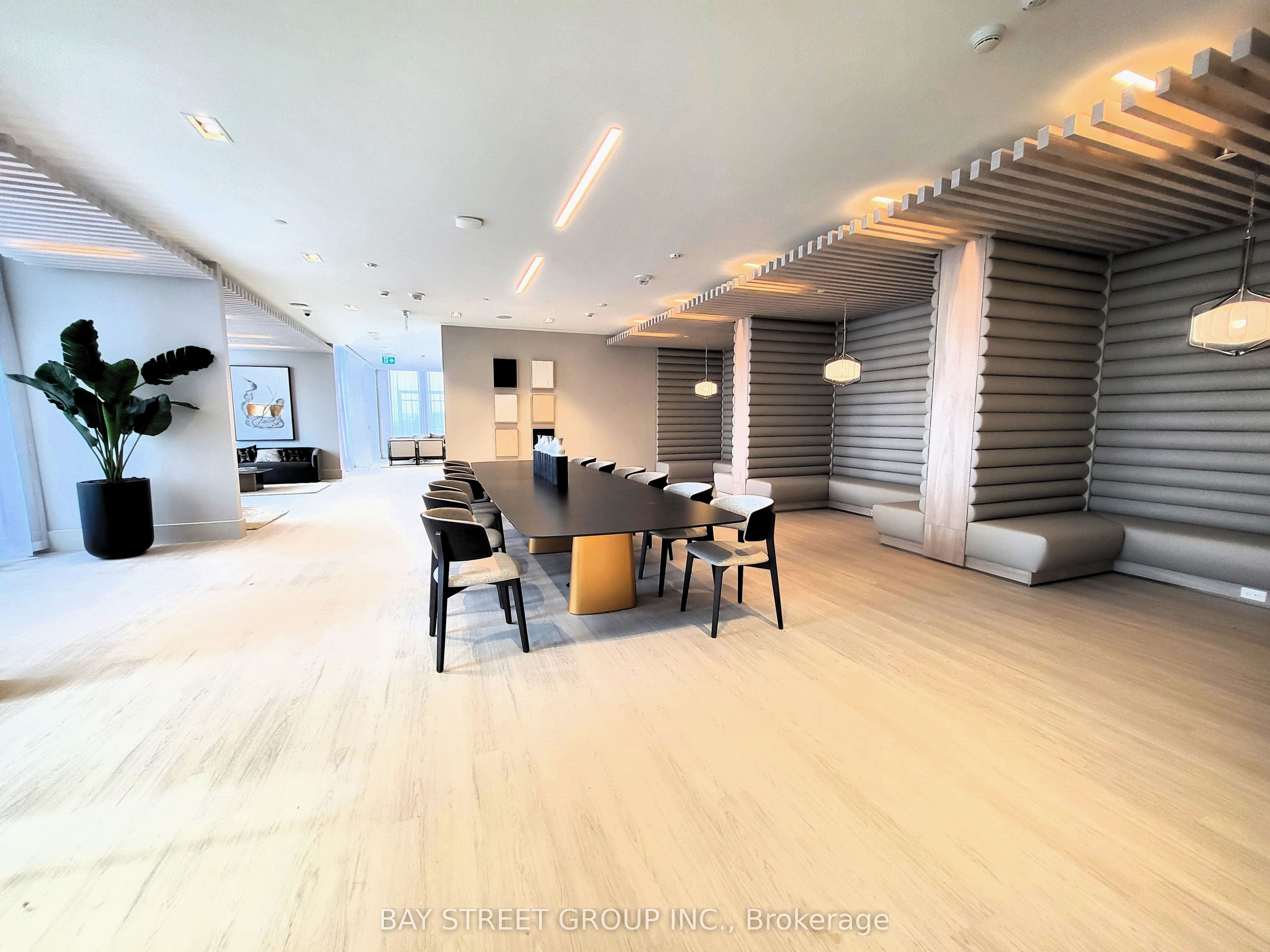 2020 Bathurst Street 1222 Property Photo 35
