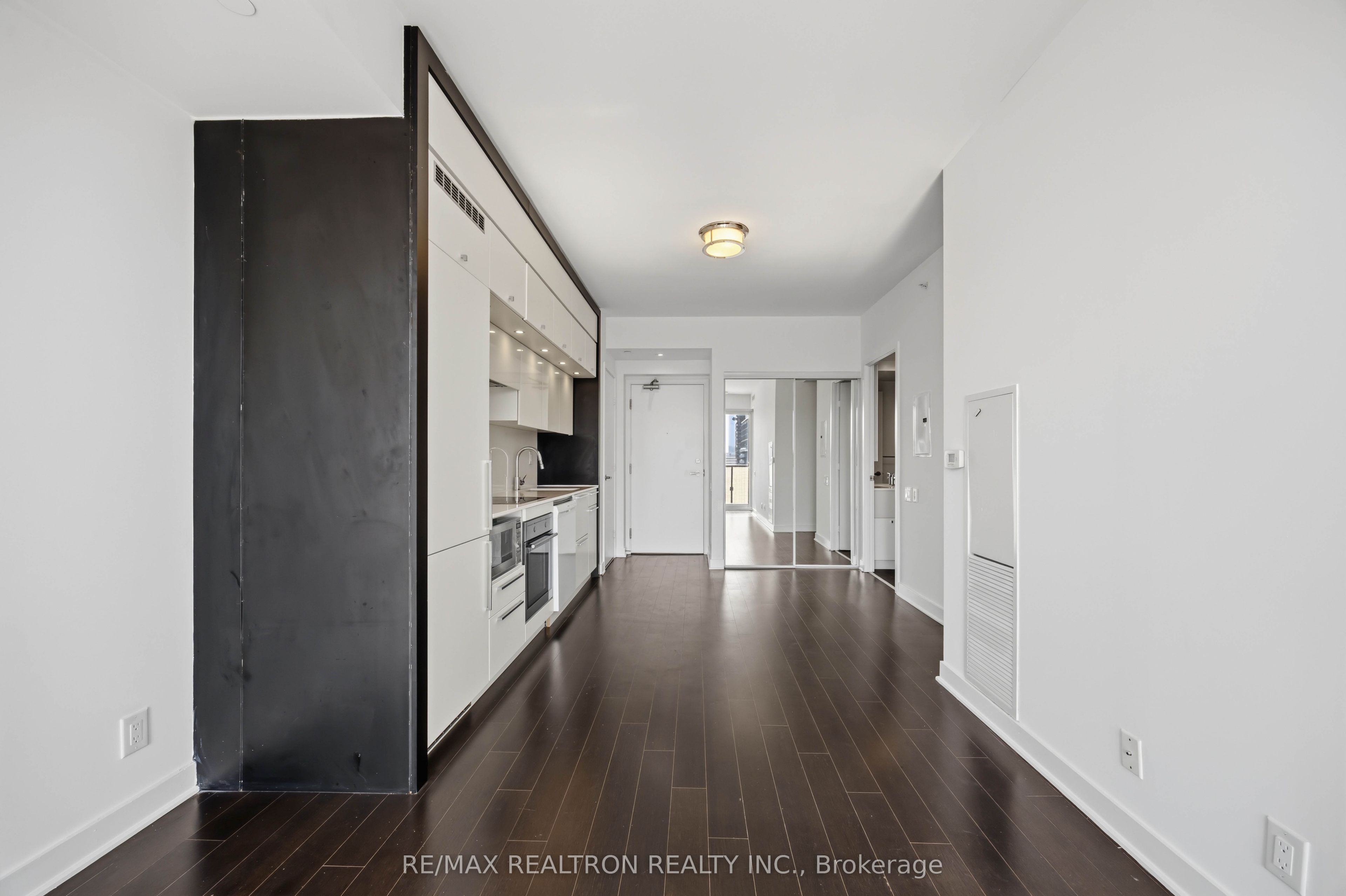 15 Grenville Street 4102 Property Photo 8