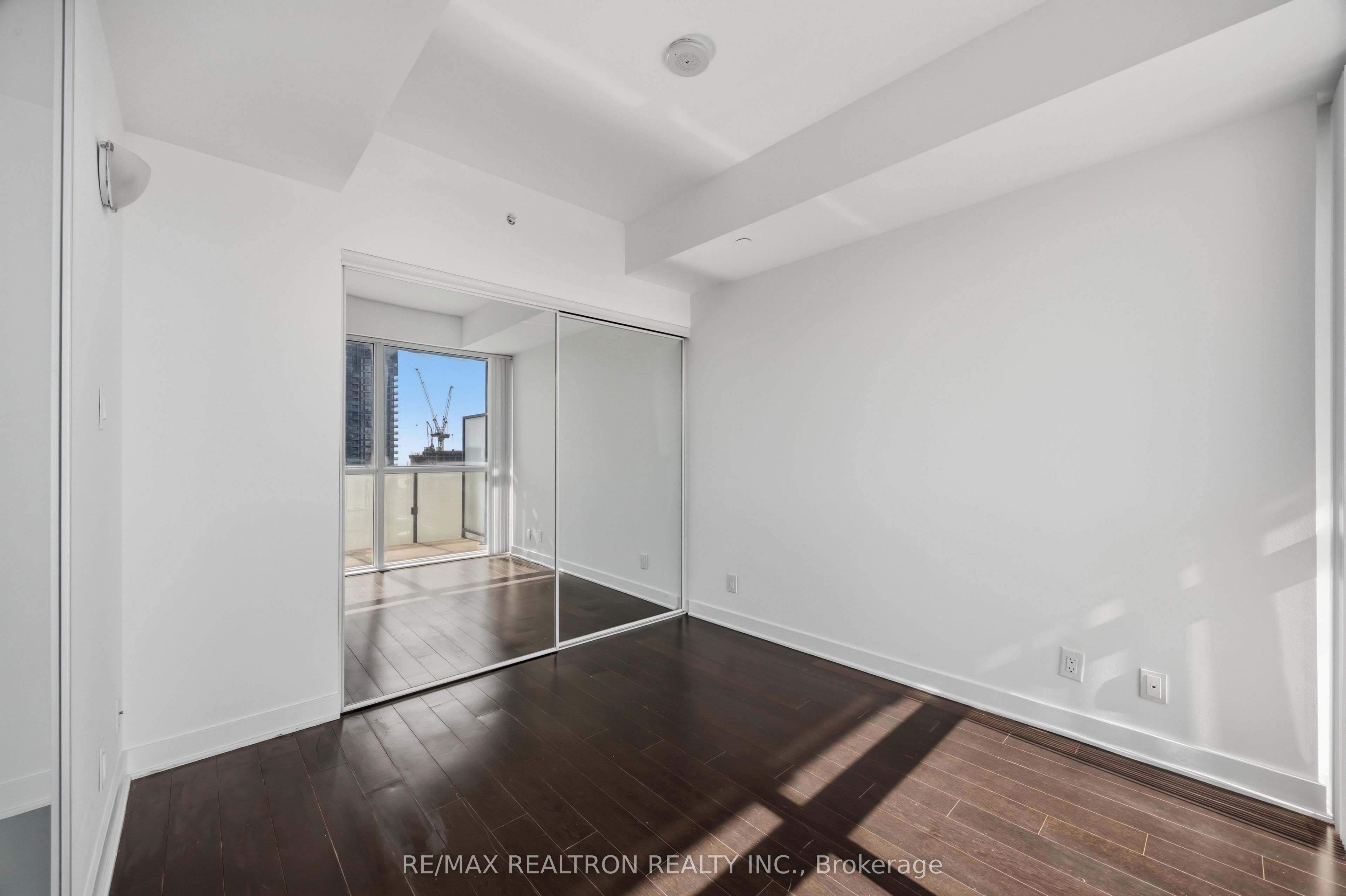 15 Grenville Street 4102 Property Photo 19