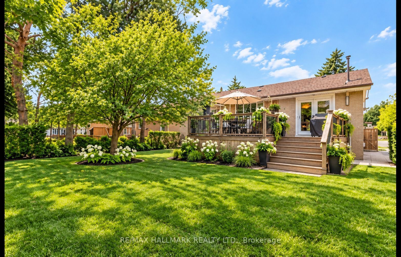 19 Brookwood Court Property Photo 17