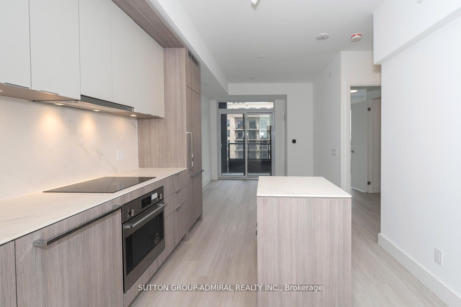 6 Greenbriar Road 526 Property Photo 1