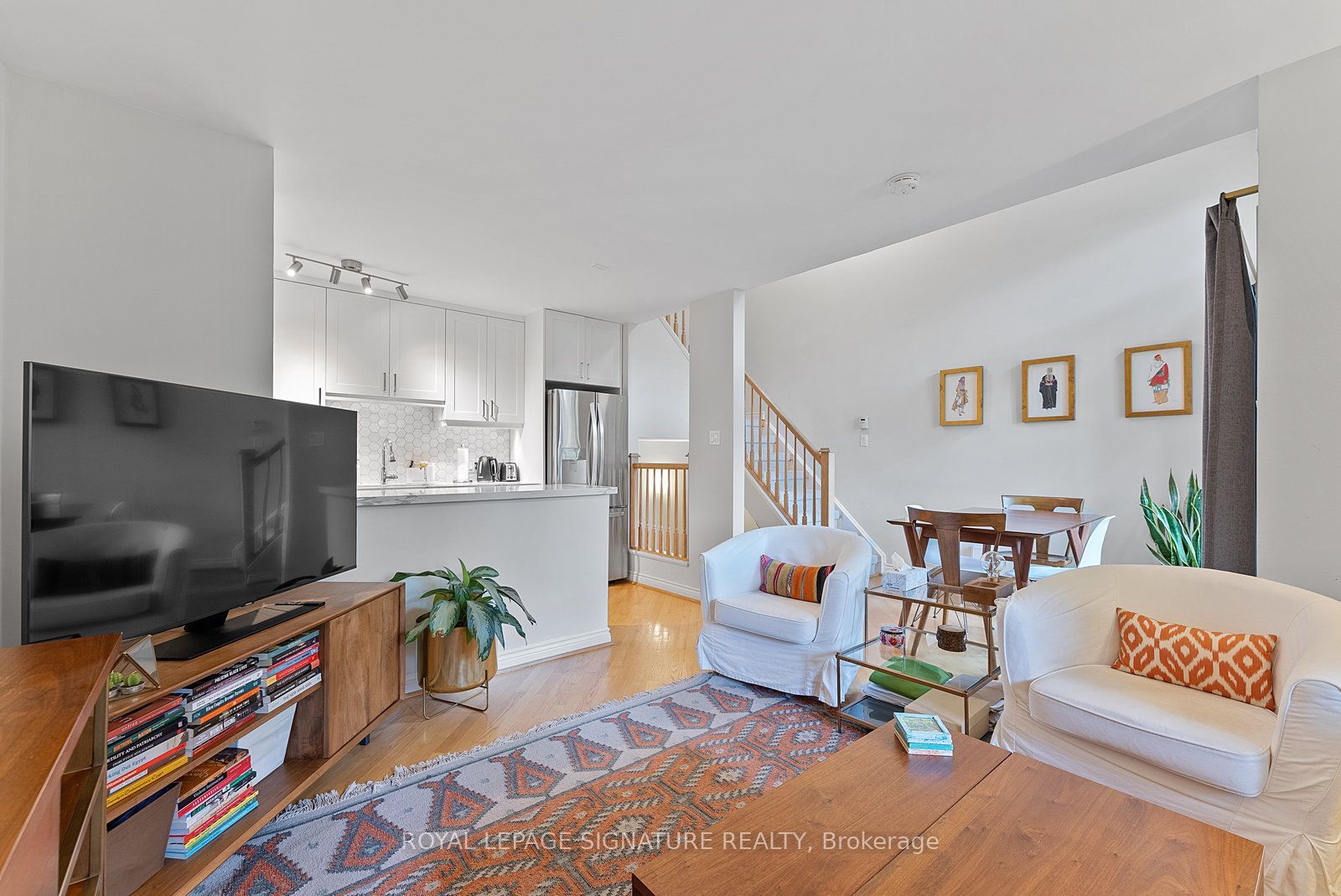 359 Albany Avenue 2 Property Photo 1