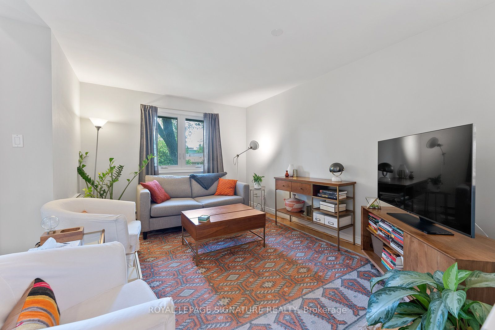 359 Albany Avenue 2 Property Photo 2