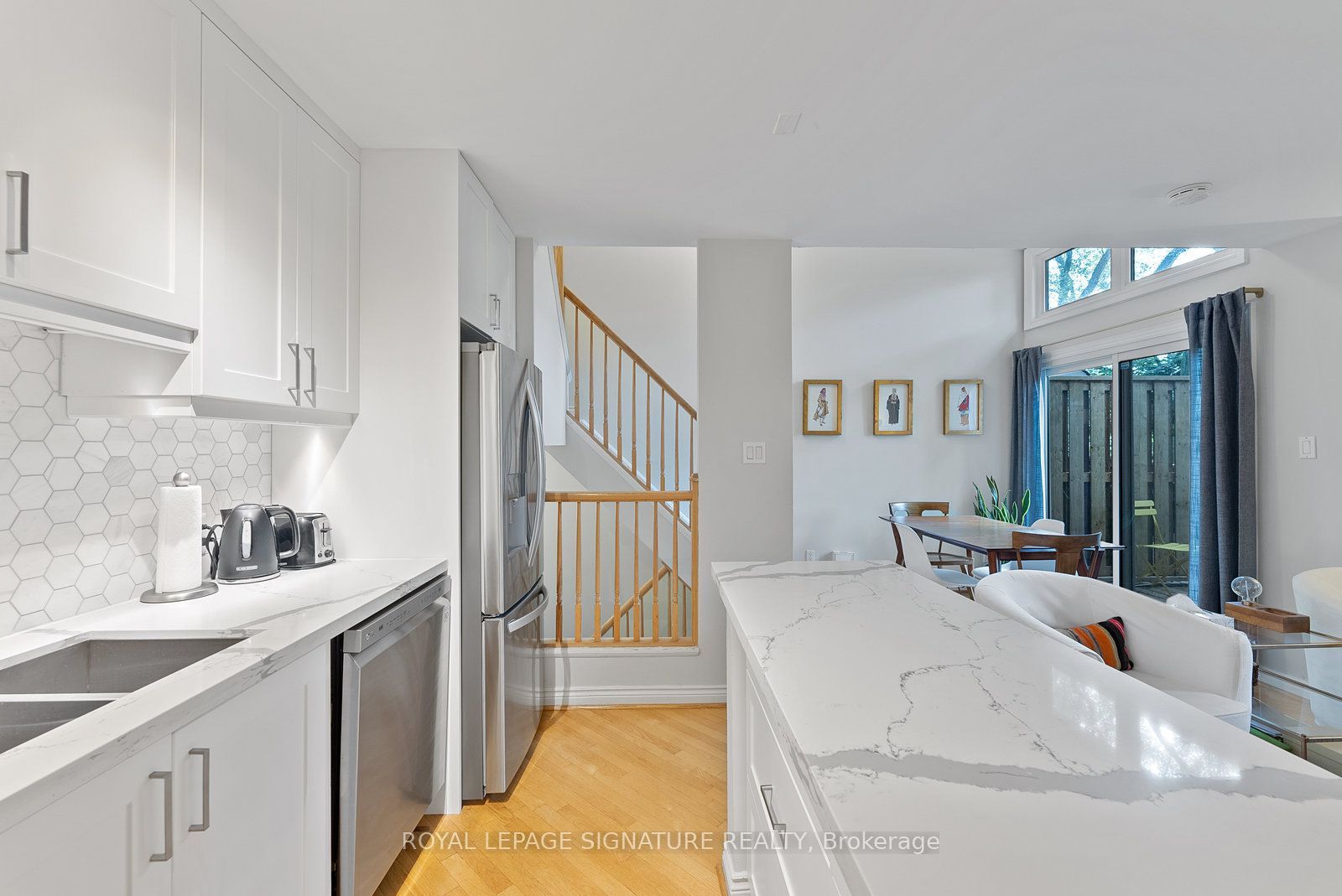 359 Albany Avenue 2 Property Photo 15