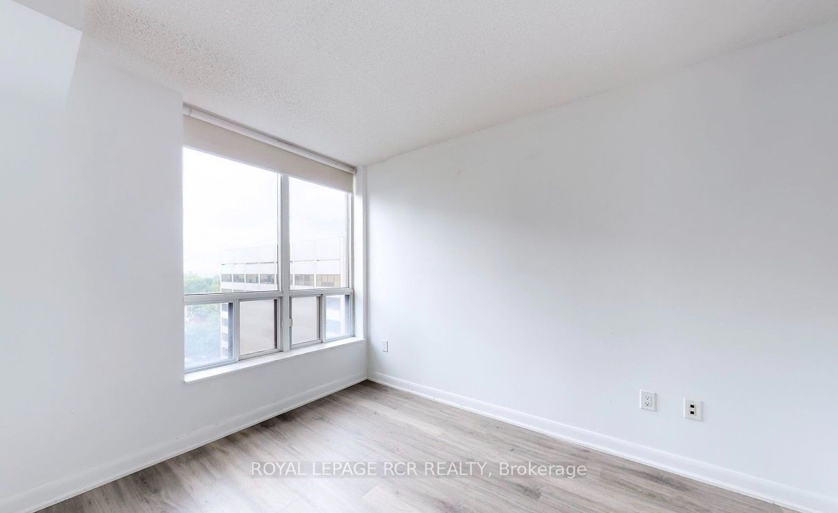 33 Sheppard Avenue 901 Property Photo 11