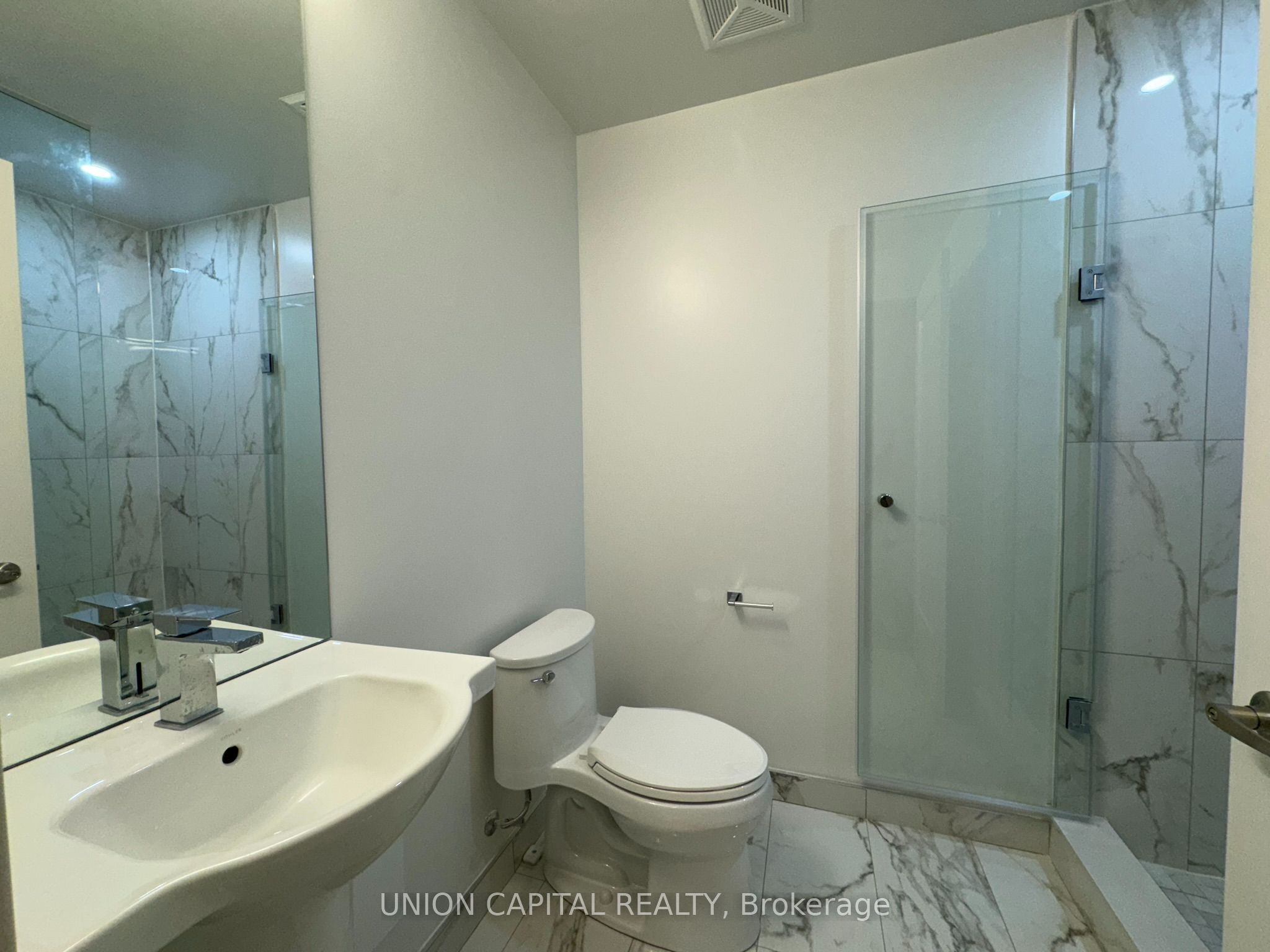 60 Princess Street 629 Property Photo 11