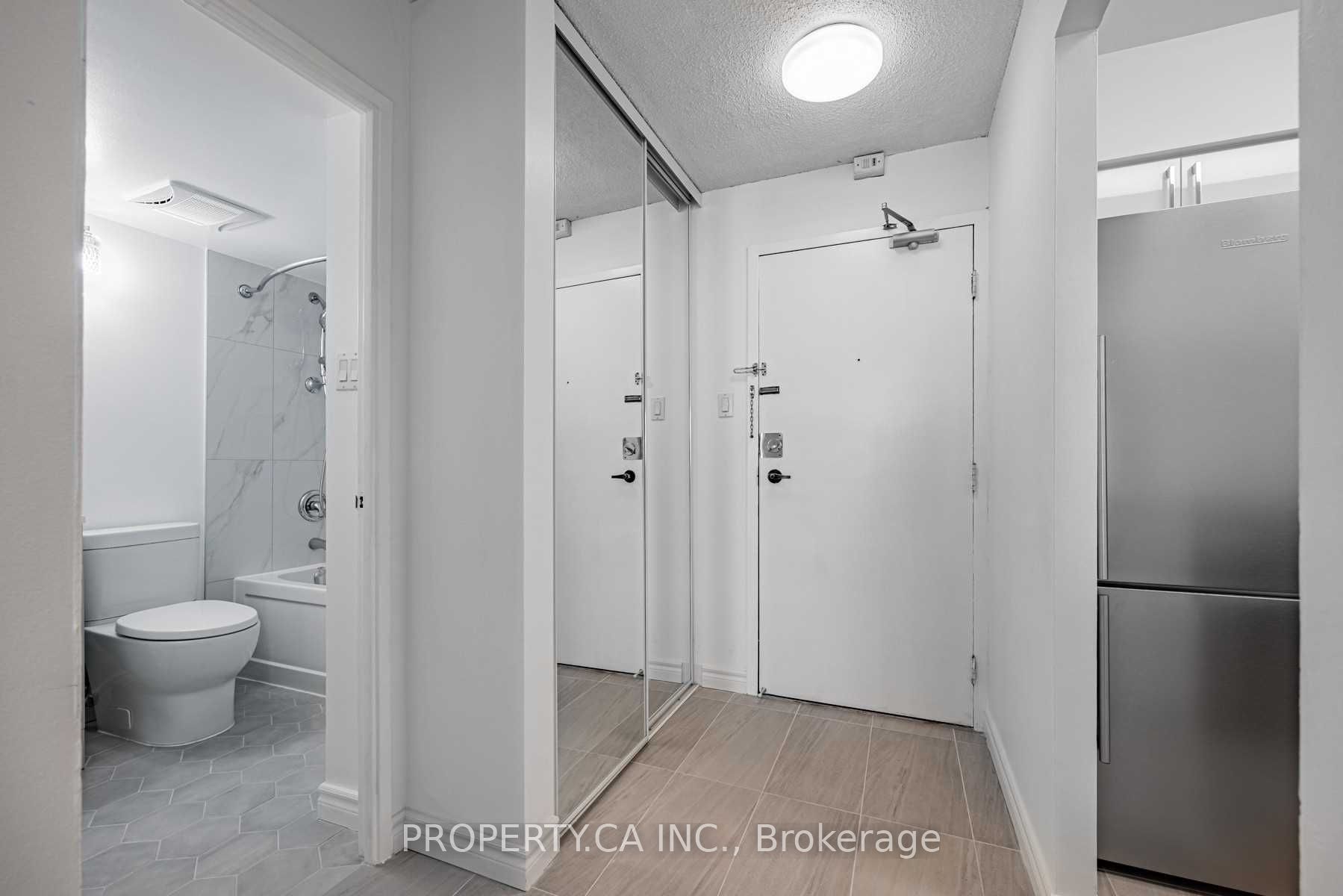 120 St Patrick Street 807 Property Photo 8
