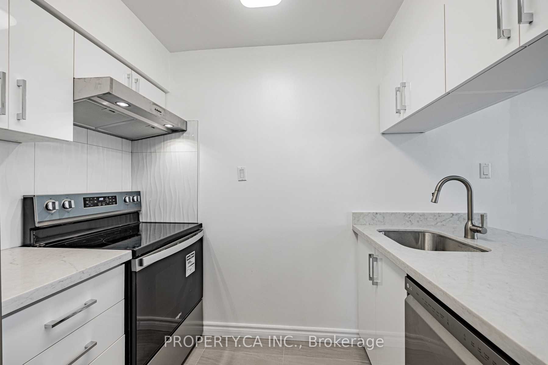 120 St Patrick Street 807 Property Photo 9