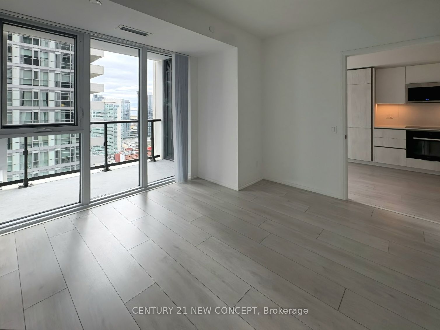 400 King Street W 2915 Property Photo 6