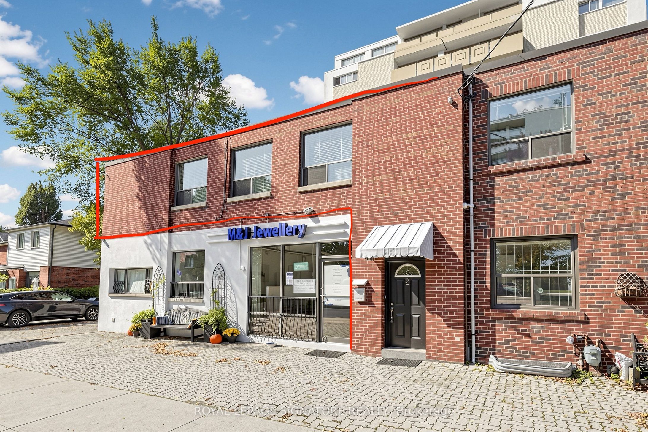 461 Eglinton Avenue E 2 Property Photo 2