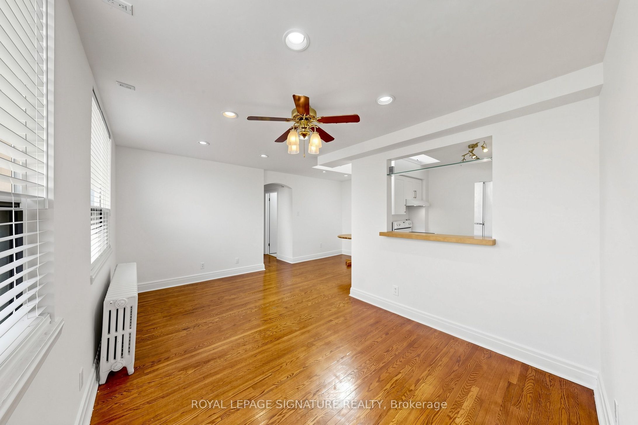 461 Eglinton Avenue E 2 Property Photo 5