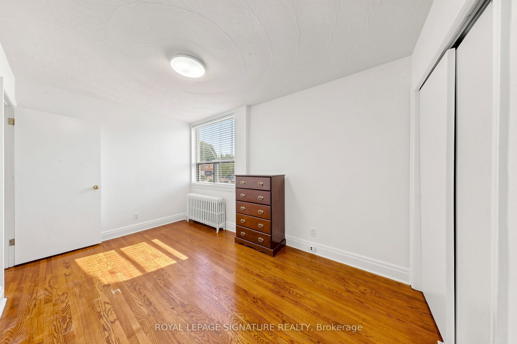 461 Eglinton Avenue E 2 Property Photo 21