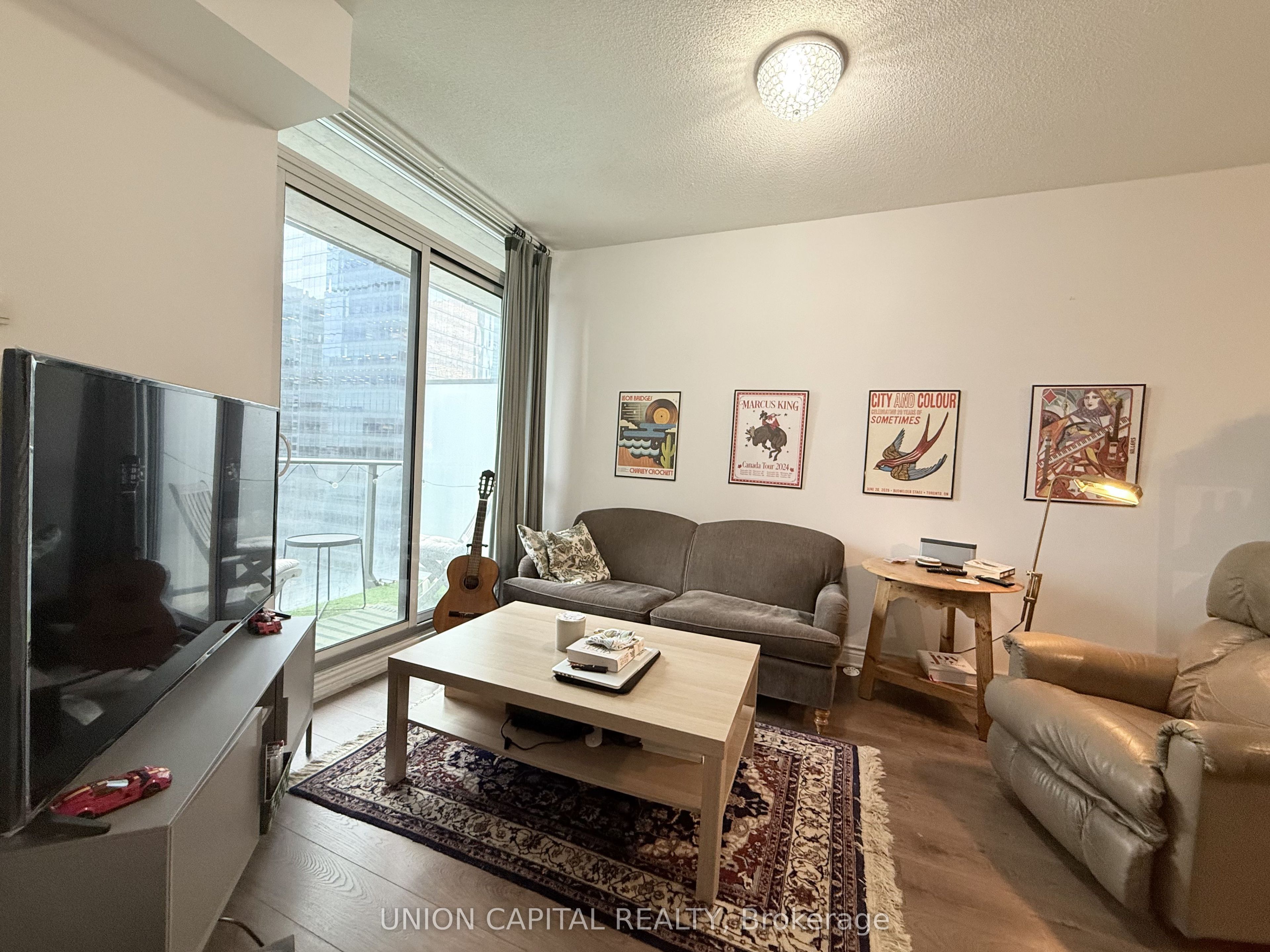 65 Bremner Boulevard 1402 Property Photo 7