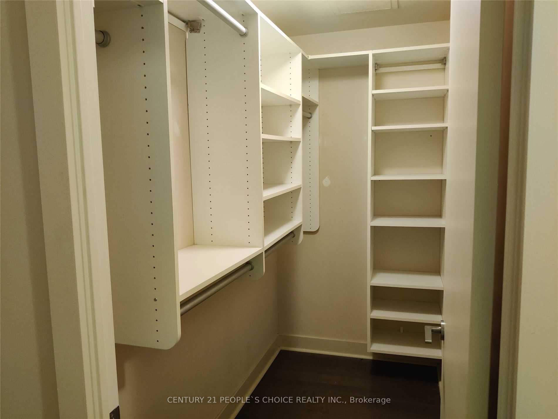 438 King Street W 1808 Property Photo 12