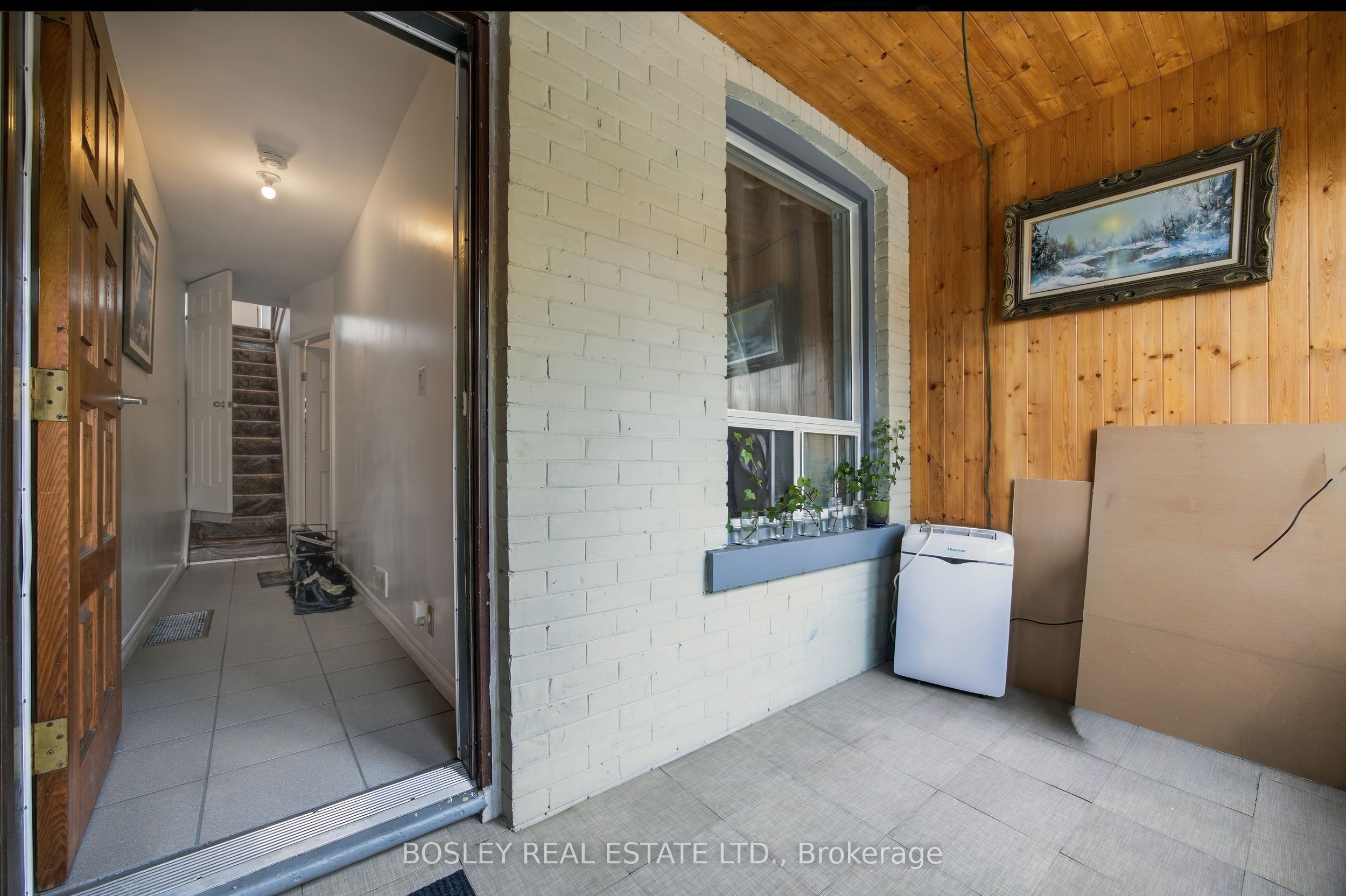15 Lumbervale Avenue Property Photo 2