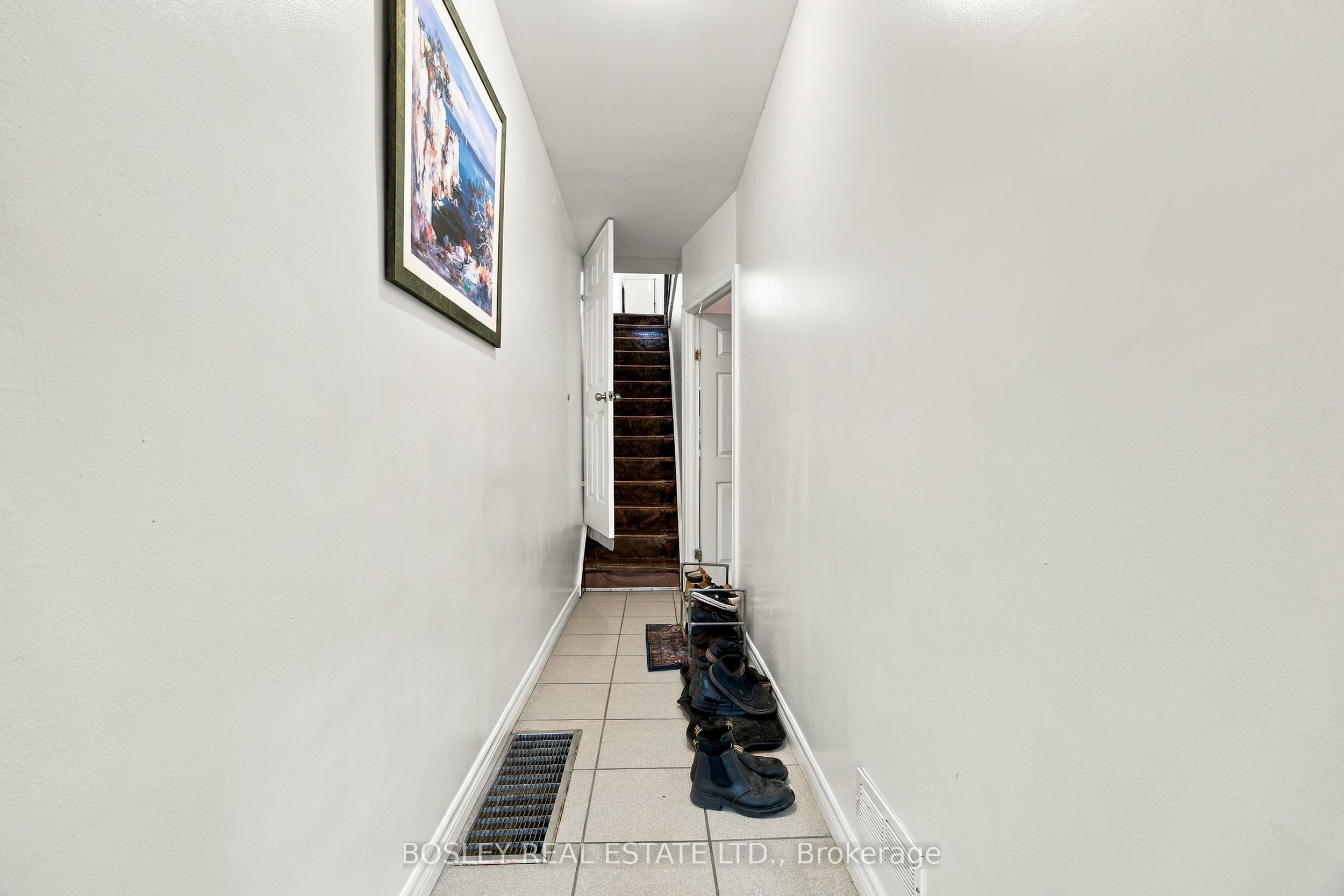 15 Lumbervale Avenue Property Photo 4