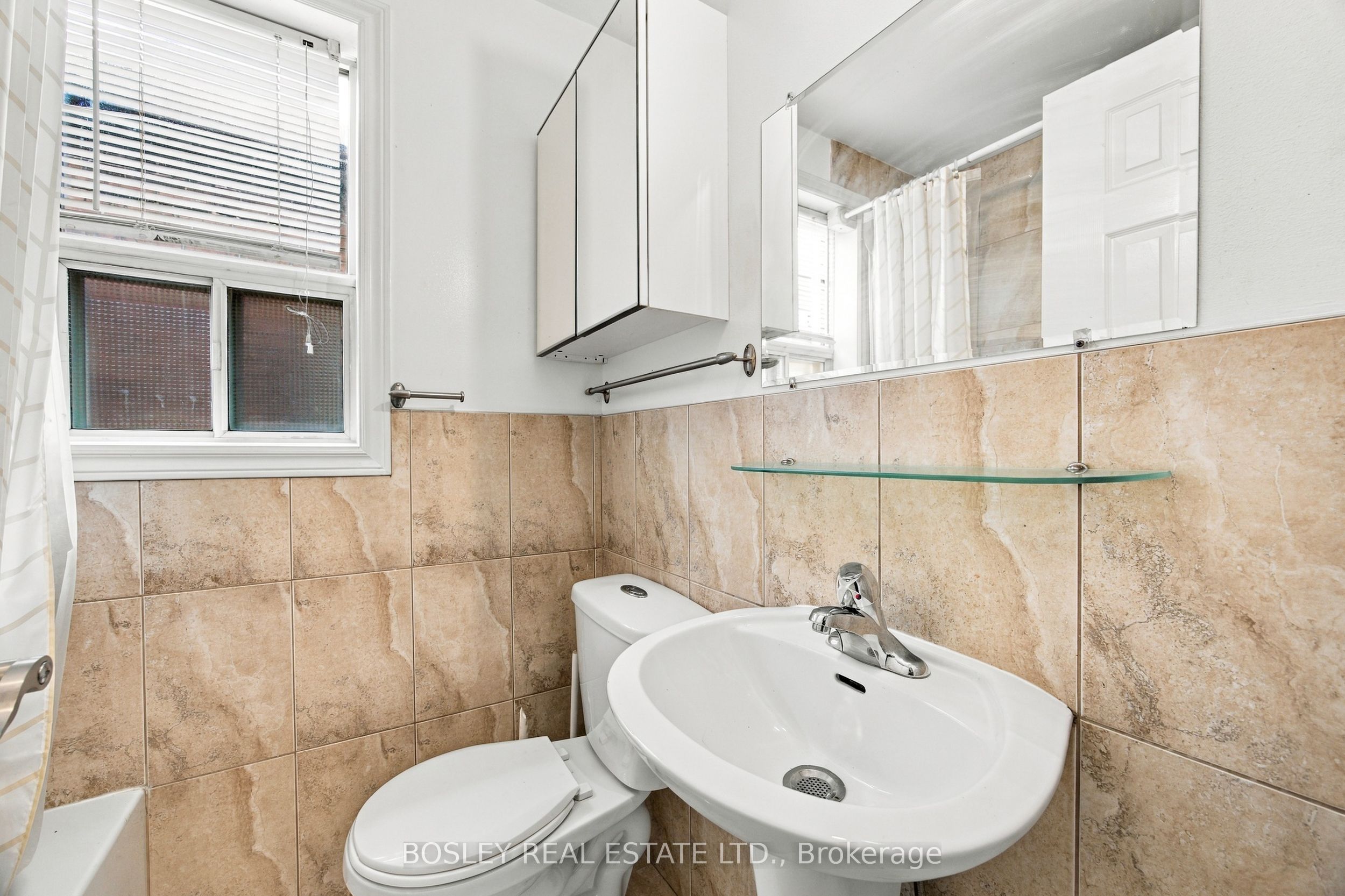 15 Lumbervale Avenue Property Photo 23