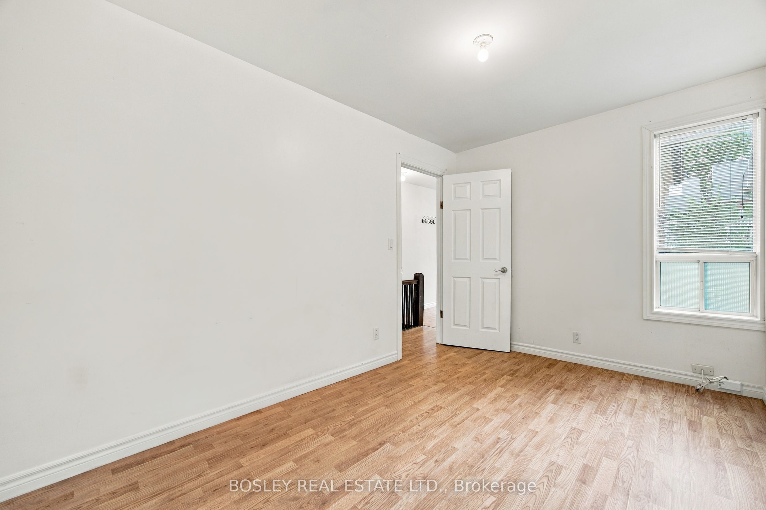15 Lumbervale Avenue Property Photo 27