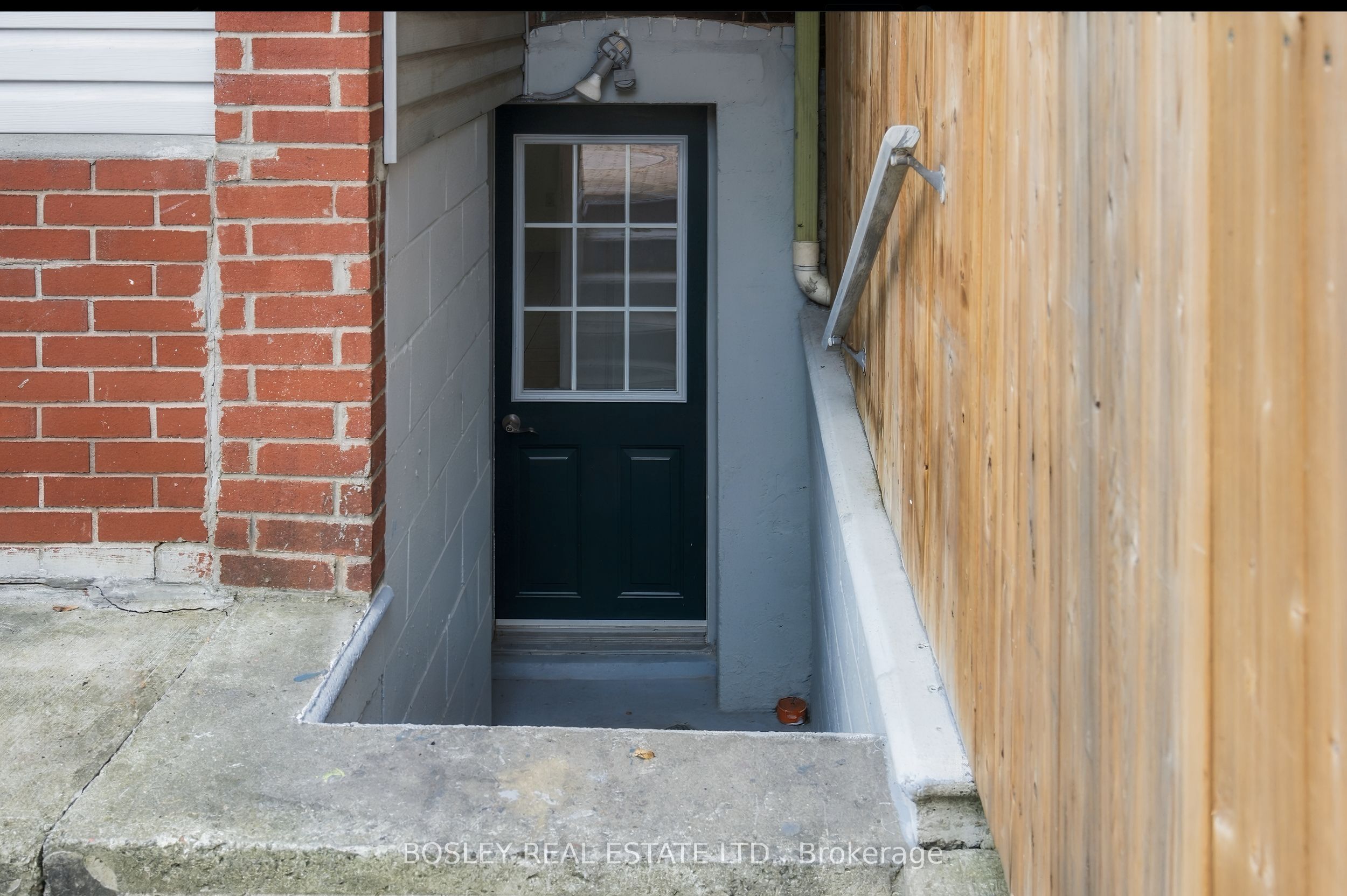 15 Lumbervale Avenue Property Photo 34