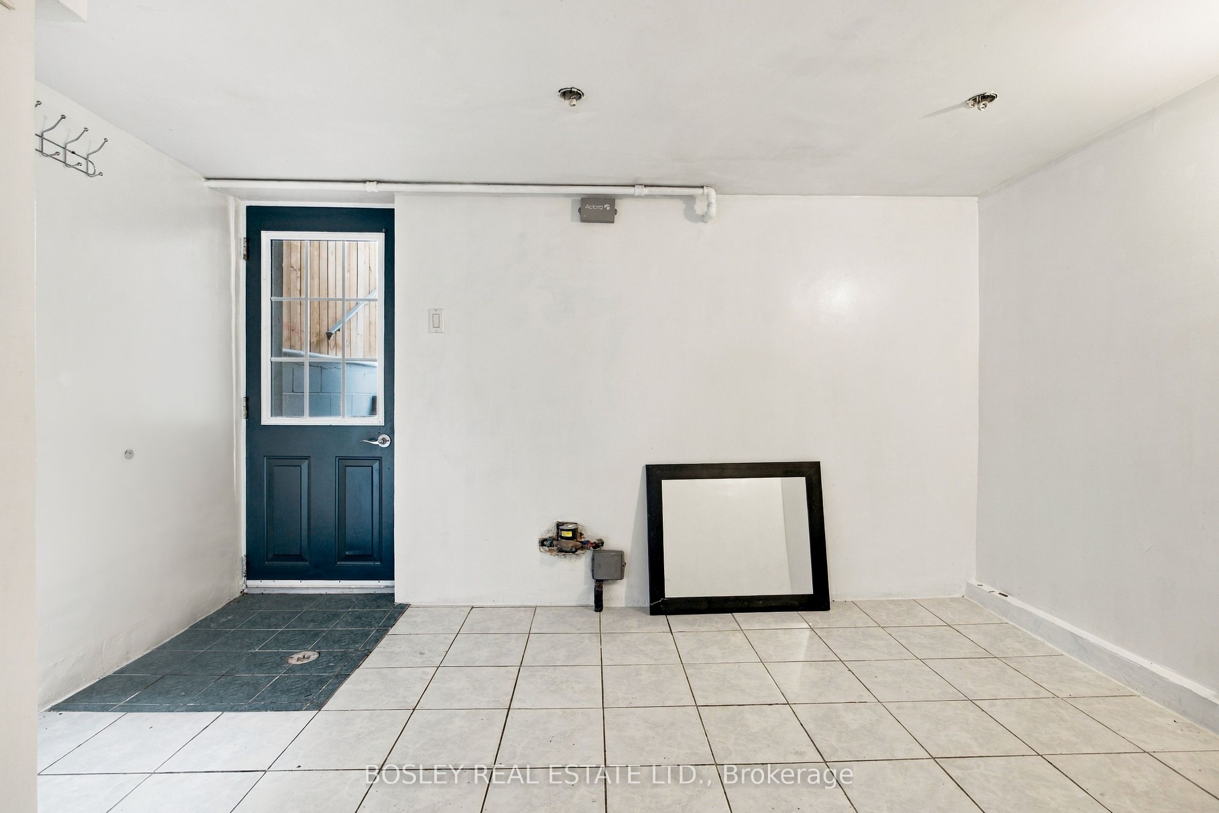 15 Lumbervale Avenue Property Photo 35