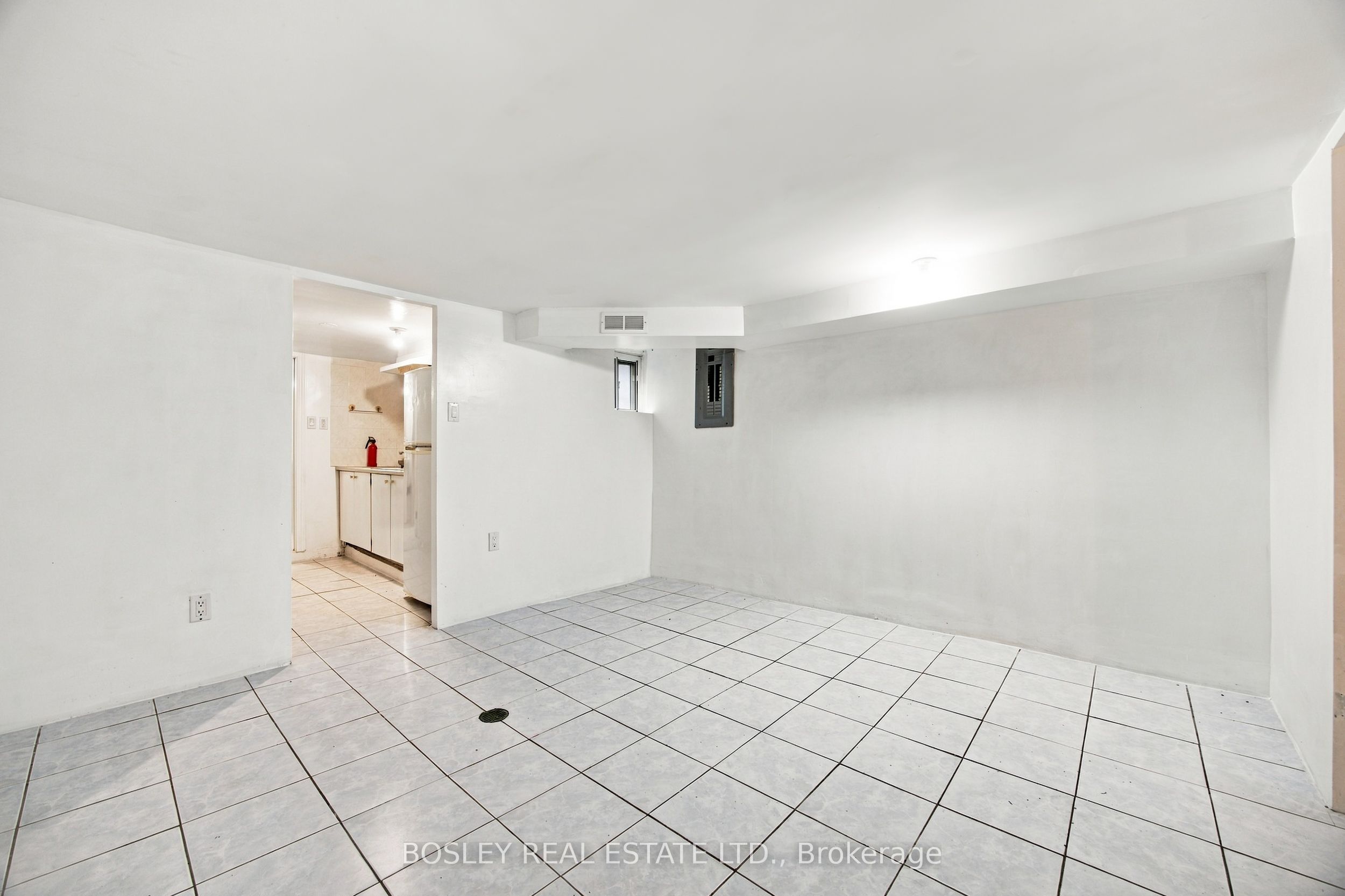 15 Lumbervale Avenue Property Photo 39