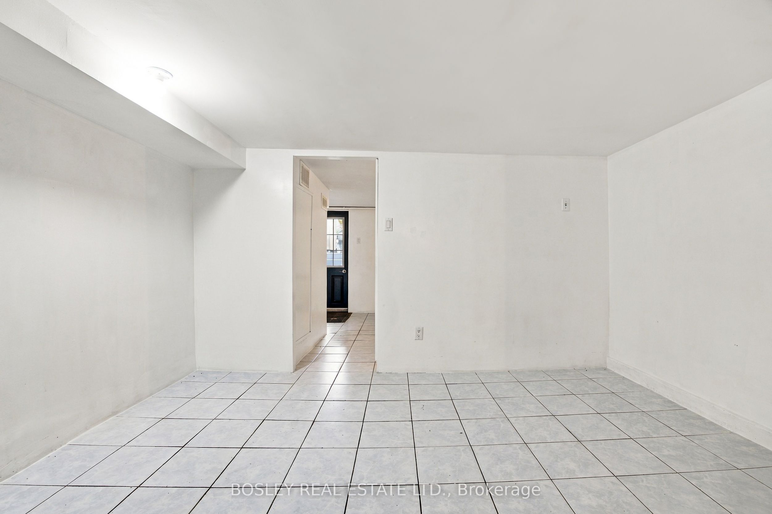 15 Lumbervale Avenue Property Photo 40