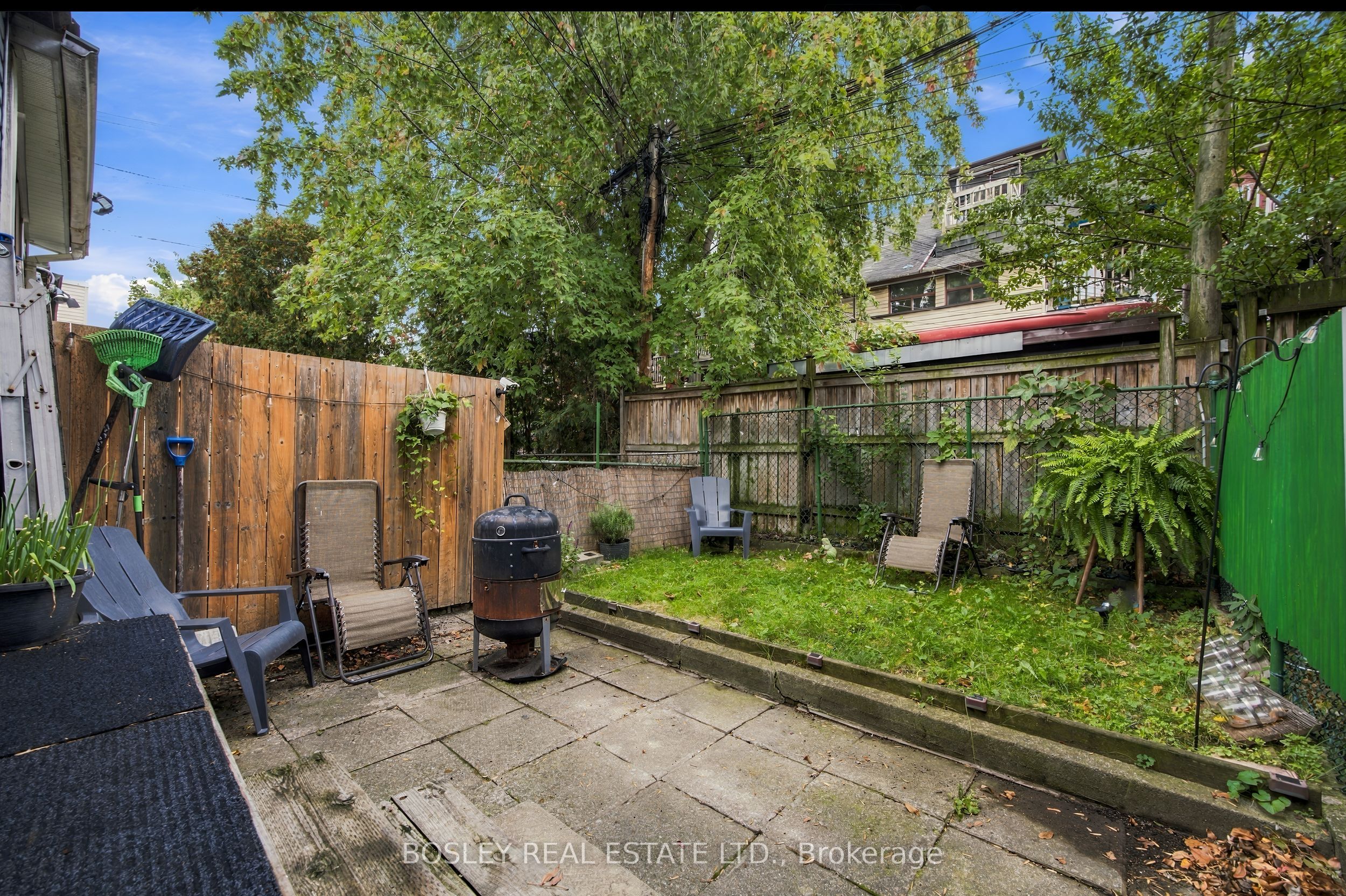 15 Lumbervale Avenue Property Photo 48