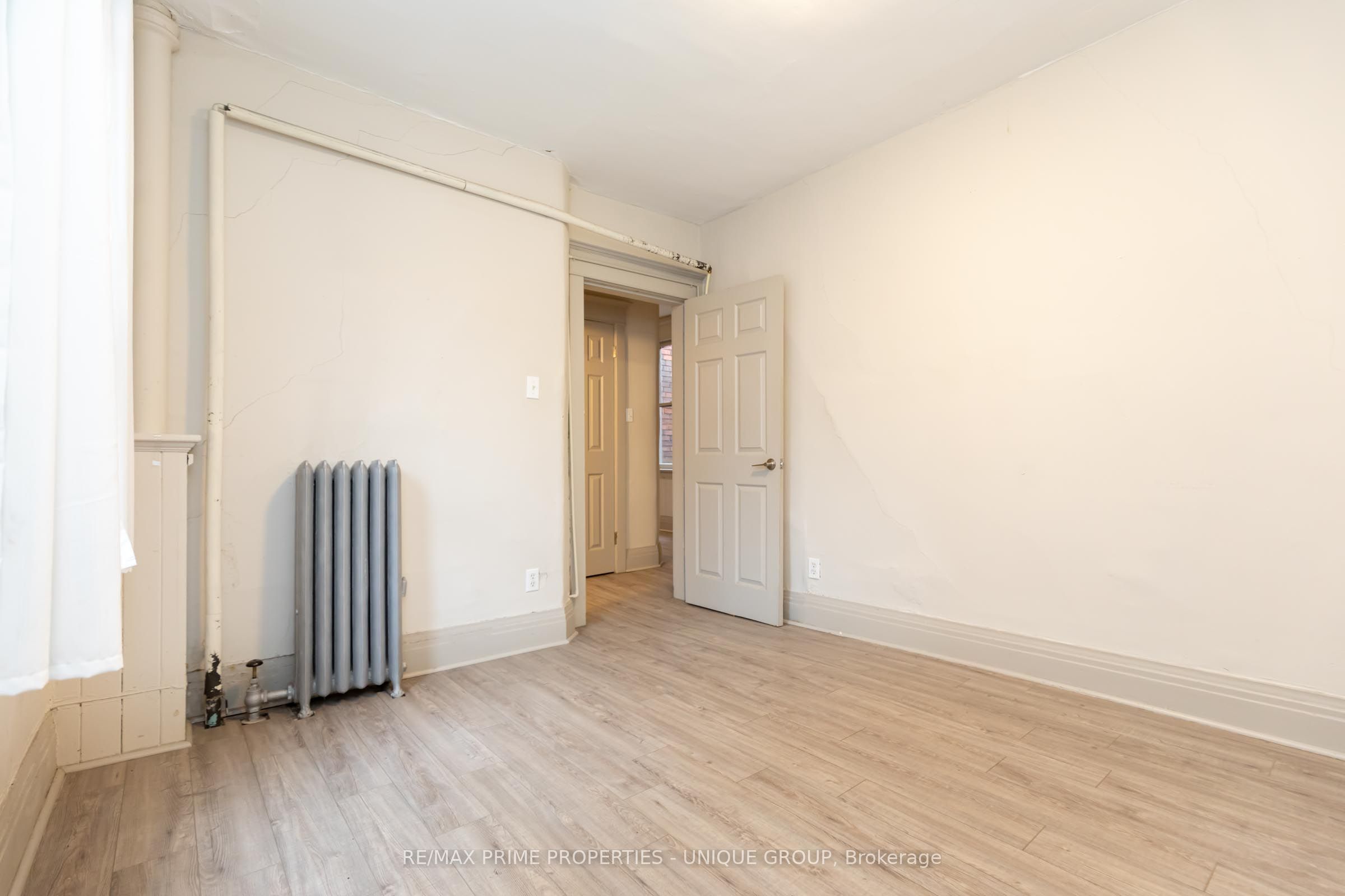 365 Clinton Street 2 Property Photo 18