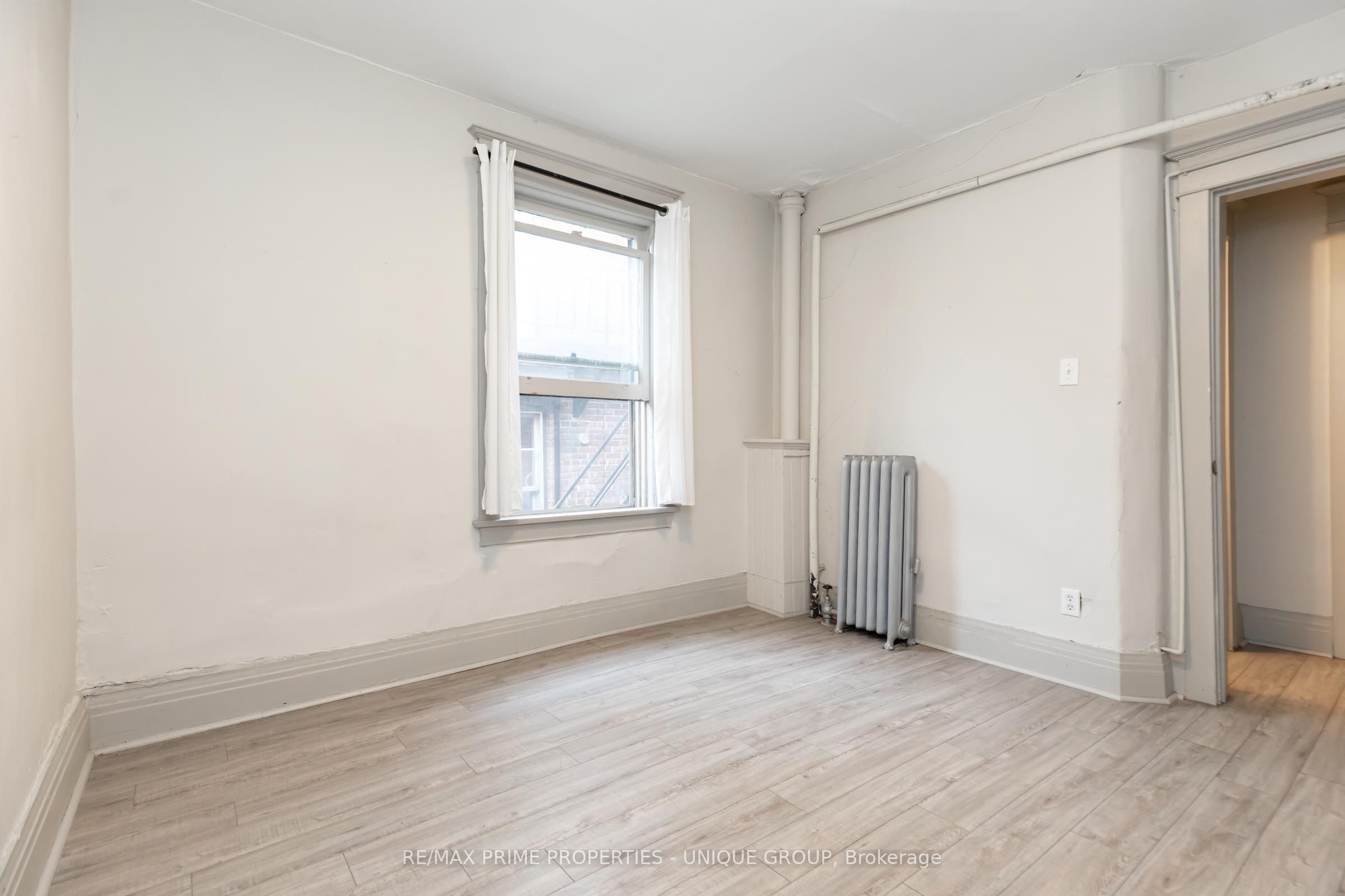 365 Clinton Street 2 Property Photo 19