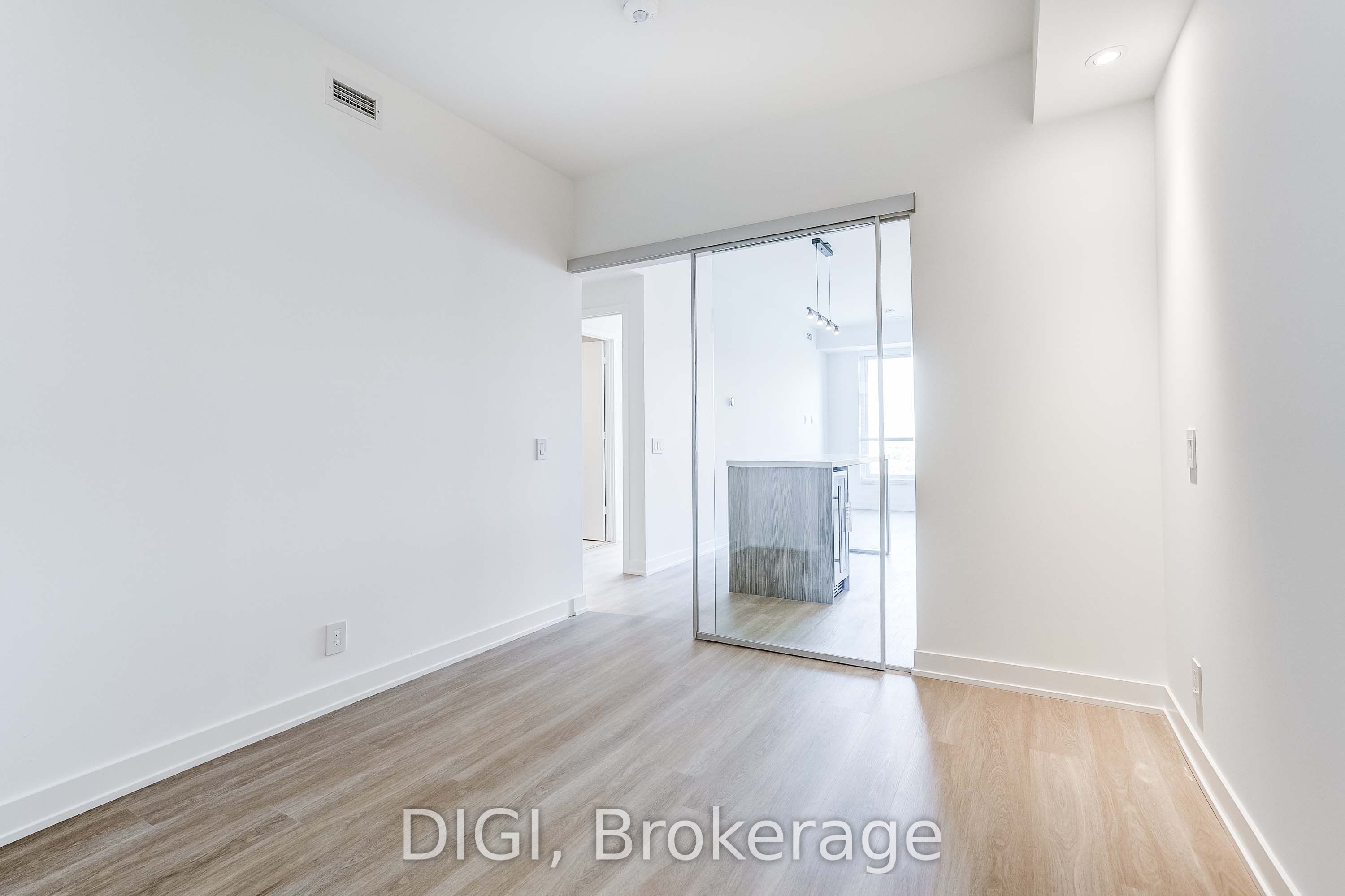 120 Ontario Street Q820 Property Photo 10