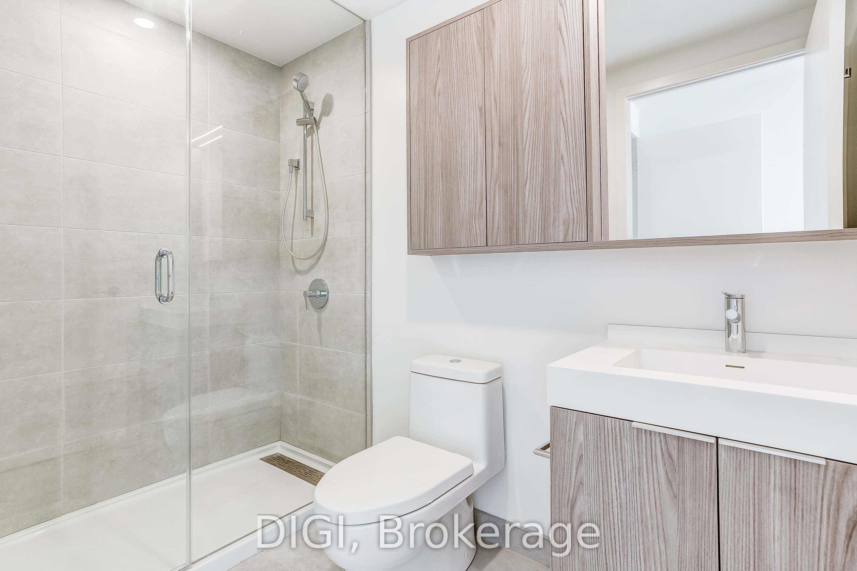 120 Ontario Street Q820 Property Photo 11